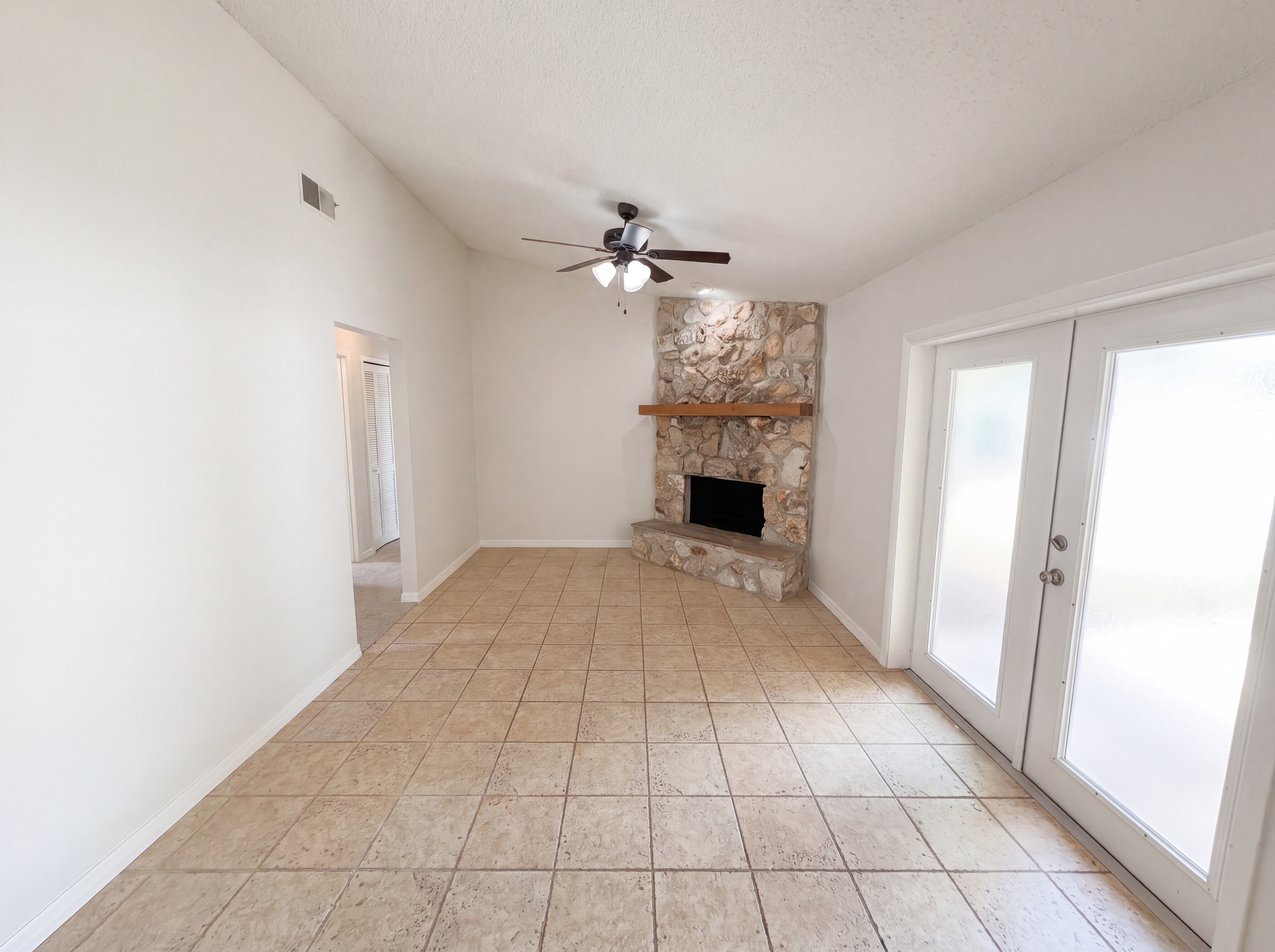 Photo 3 of 24 of 1171 Saddlehorn Cir, Winter Springs, FL
