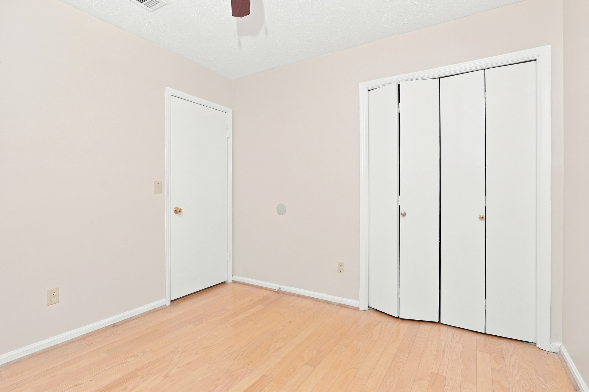 Photo 13 of 18 of 4104 Curry St, Columbus, GA
