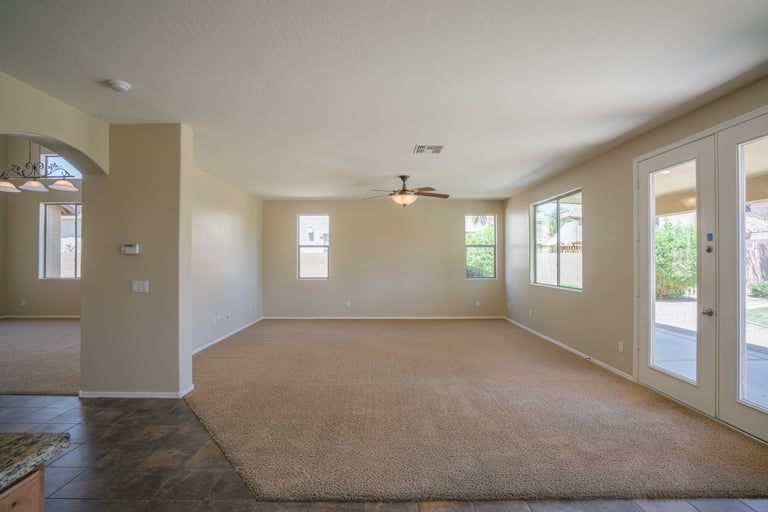Photo 3 of 33 - 16966 W Bradford Way, Surprise, AZ 85374