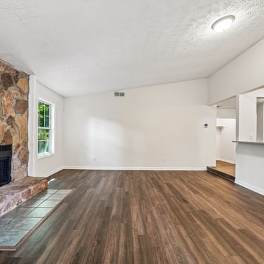 Property photo 3 of 2464 Silver Moss Way
