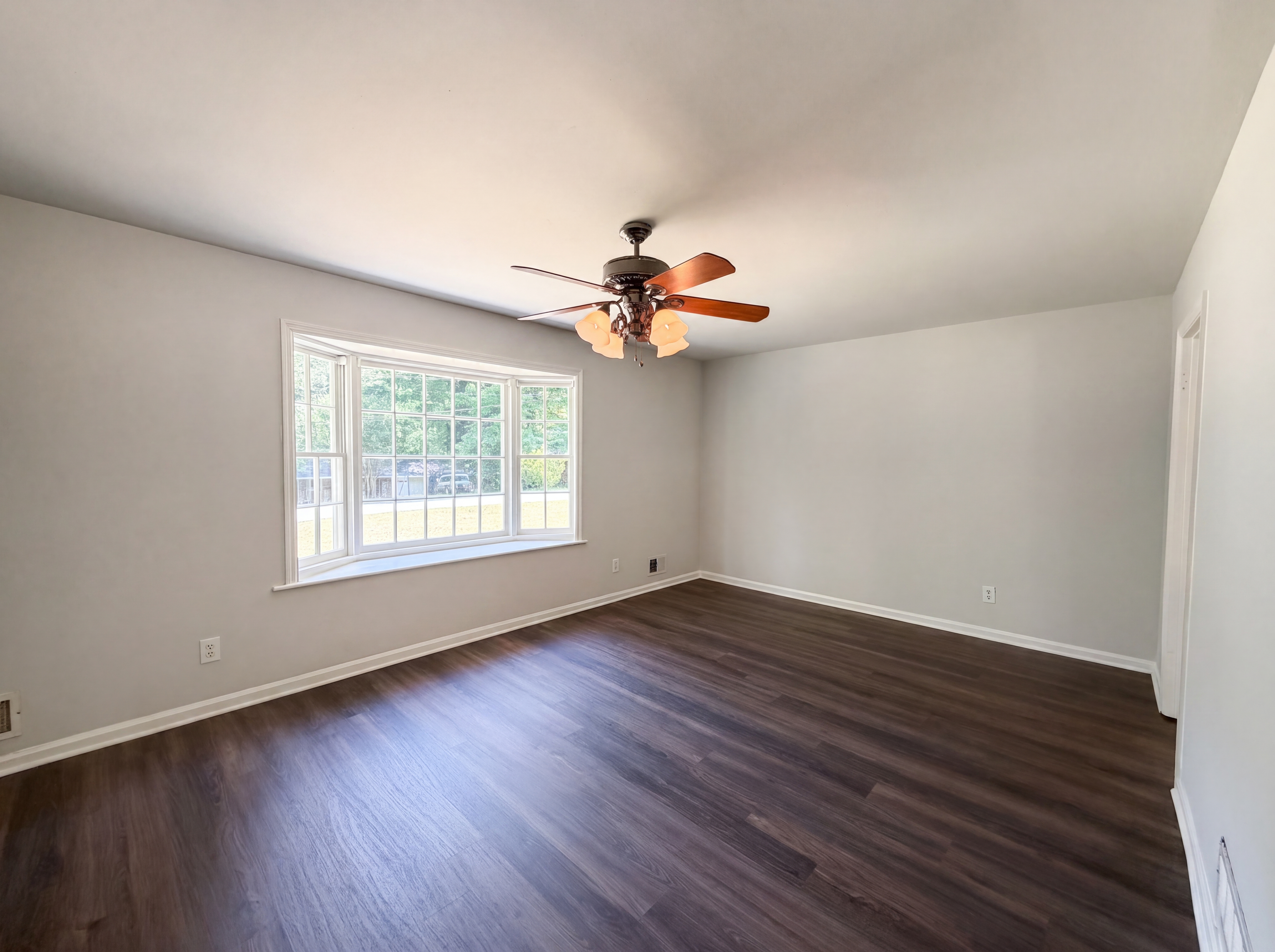 Photo 8 of 22 of 2650 Oxbow Way SW, Marietta, GA