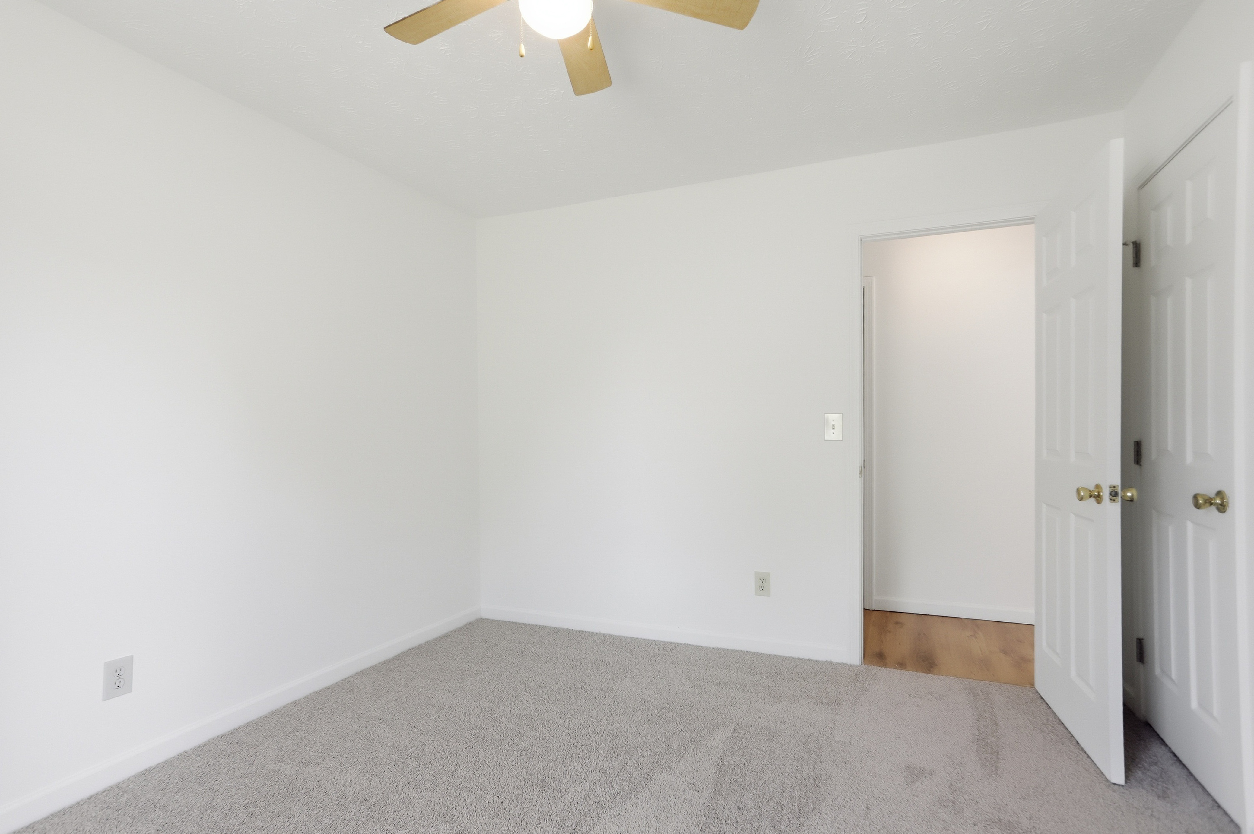Photo 17 of 30 of 3233 Lancer Dr, Powder Springs, GA