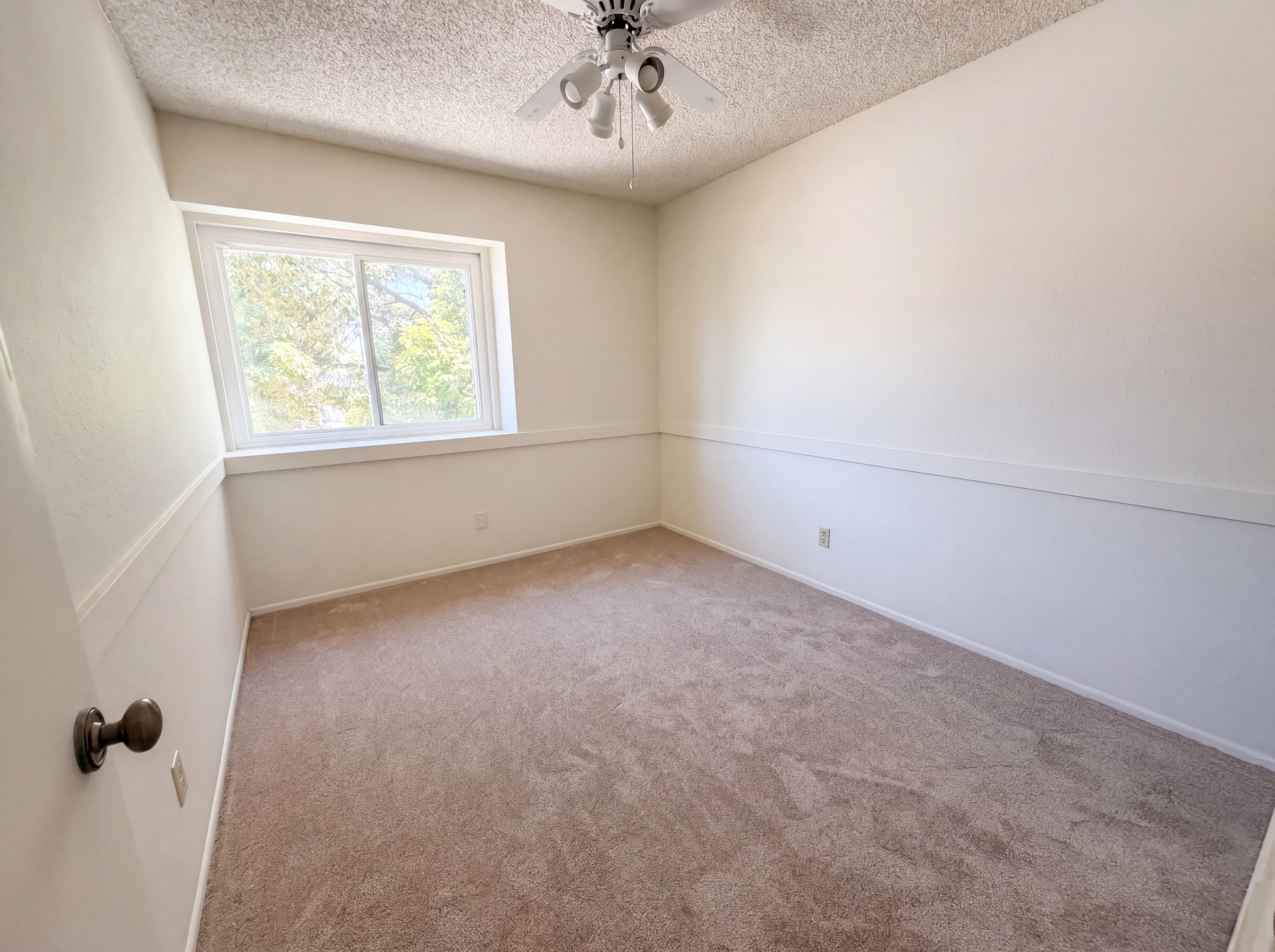 Photo 15 of 26 of 8949 Corte Pellejo, Spring Valley, CA