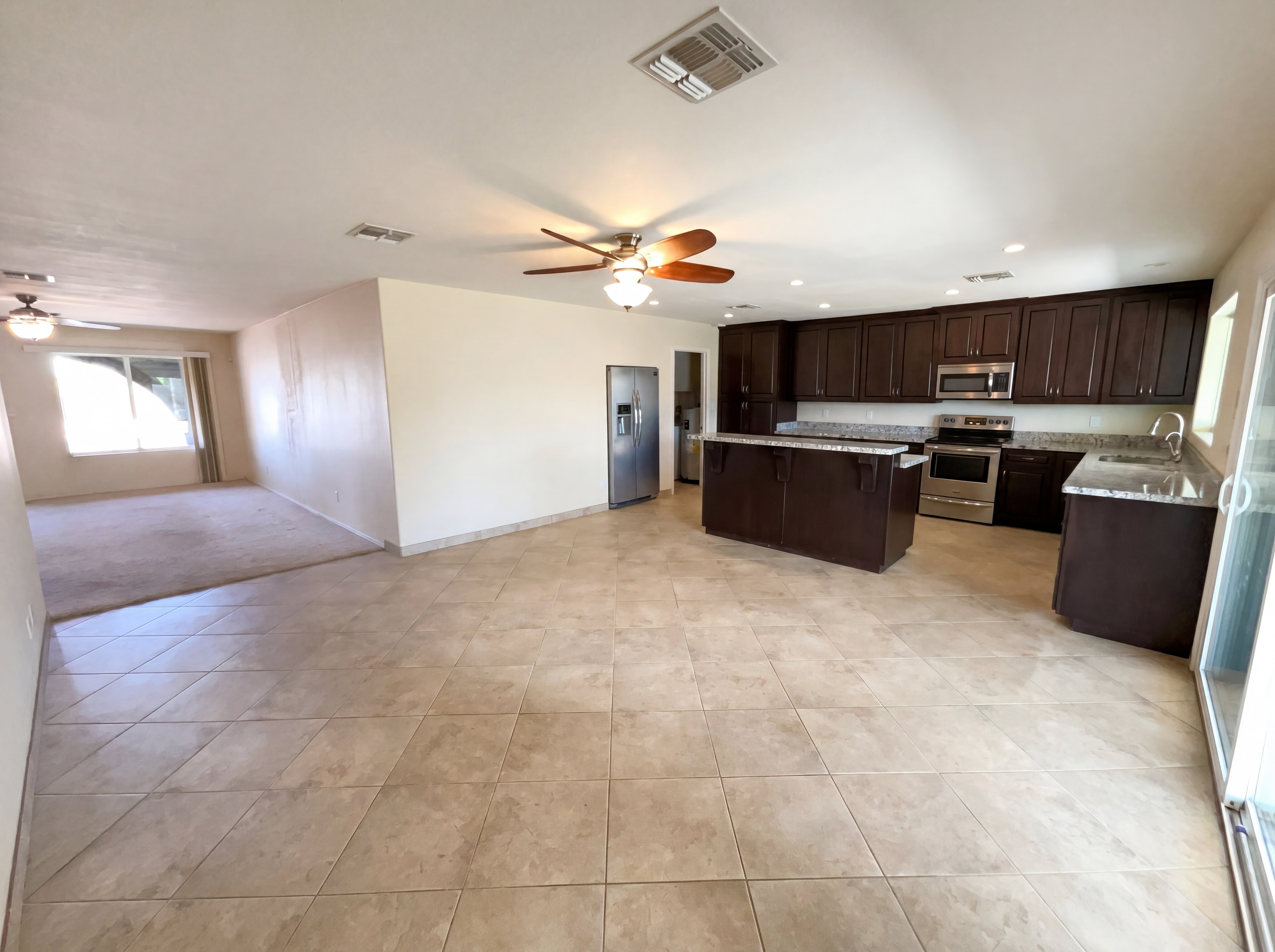 Photo 9 of 22 of 1359 S Almond Cir, Mesa, AZ