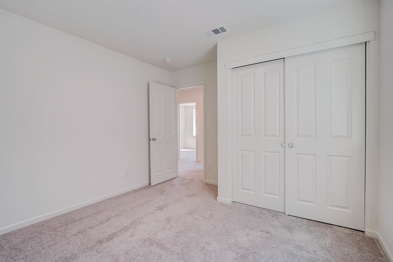 Photo 22 of 30 - 1321 Harvest Glen Way, Sacramento, CA 95834