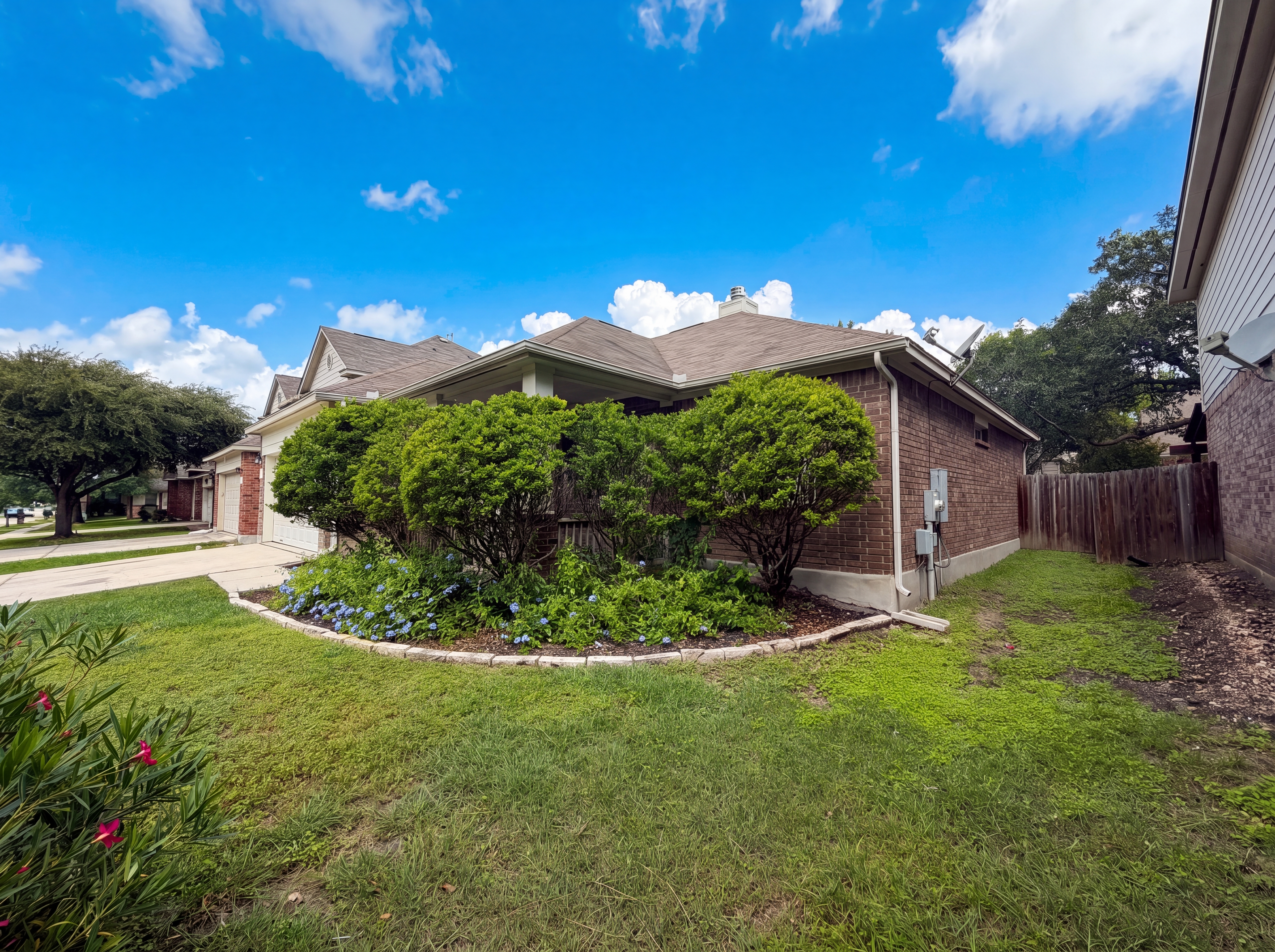 Photo 13 of 15 of 216 Lieck Cv, Cibolo, TX