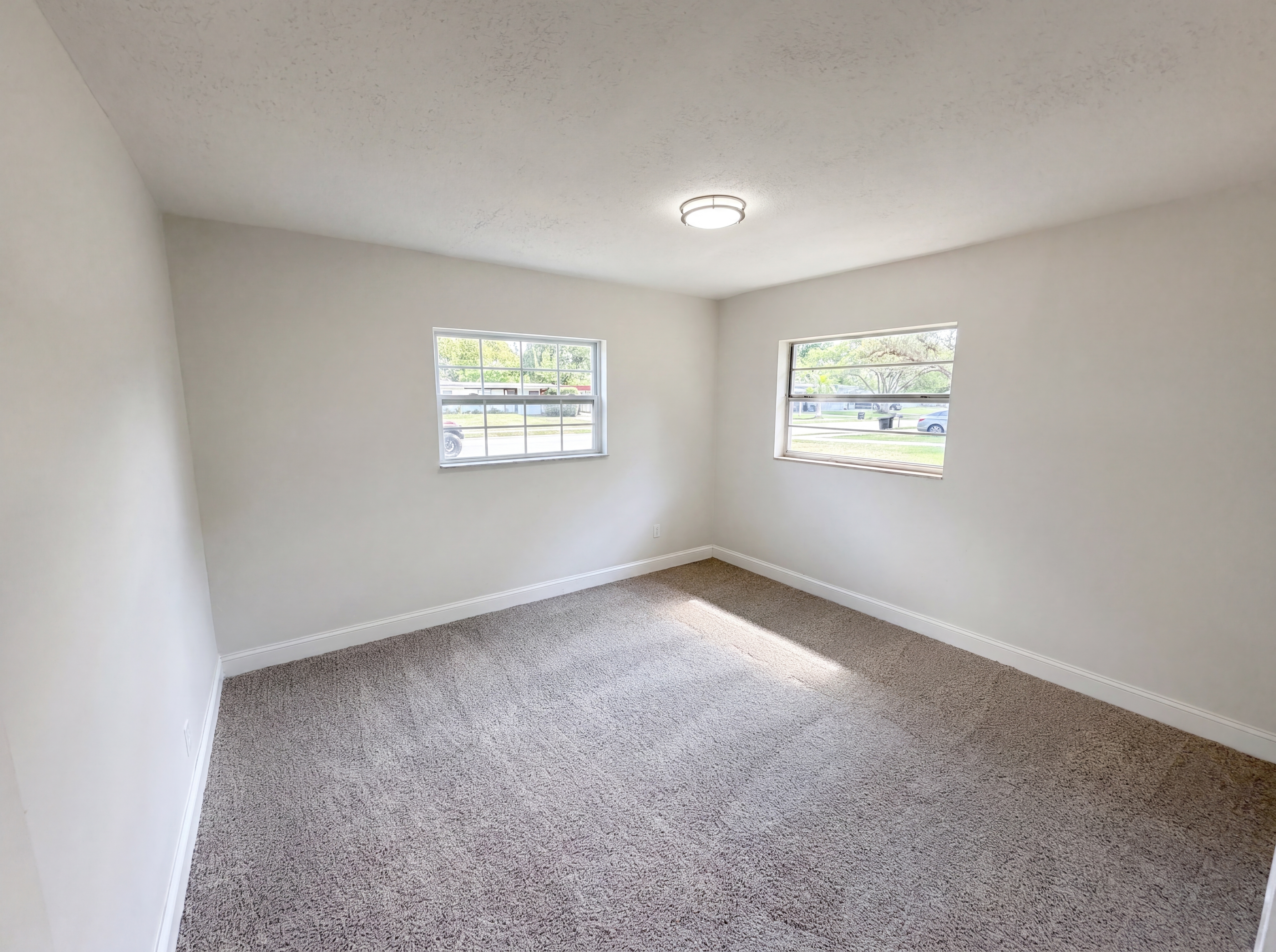 Photo 11 of 23 of 459 Notre Dame Dr, Altamonte Springs, FL