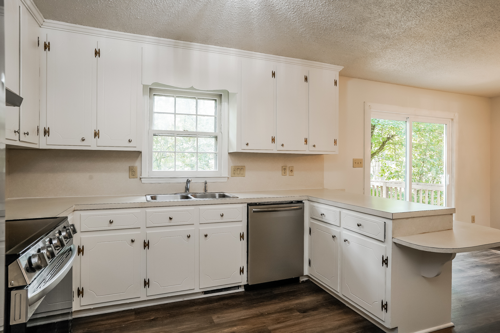 Photo 7 of 22 of 1531 Hamlett Dr, Henderson, NC