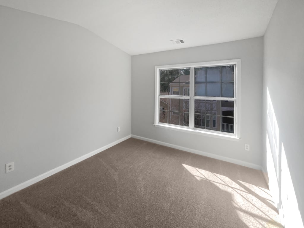 Photo 14 of 20 of 212 Riverstone Commons Cir, Canton, GA