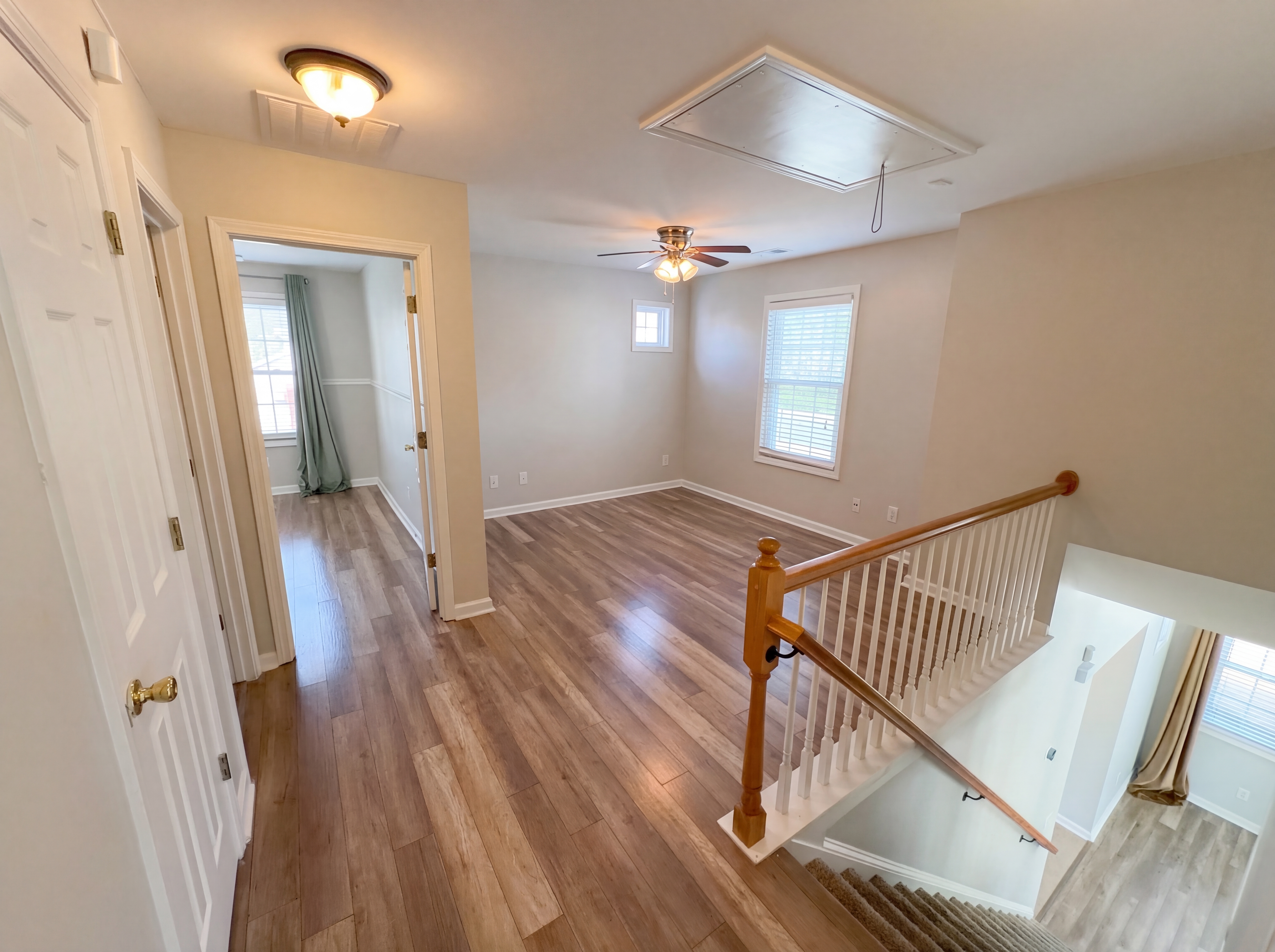 Photo 12 of 19 of 244 Manley Ct, Woodstock, GA