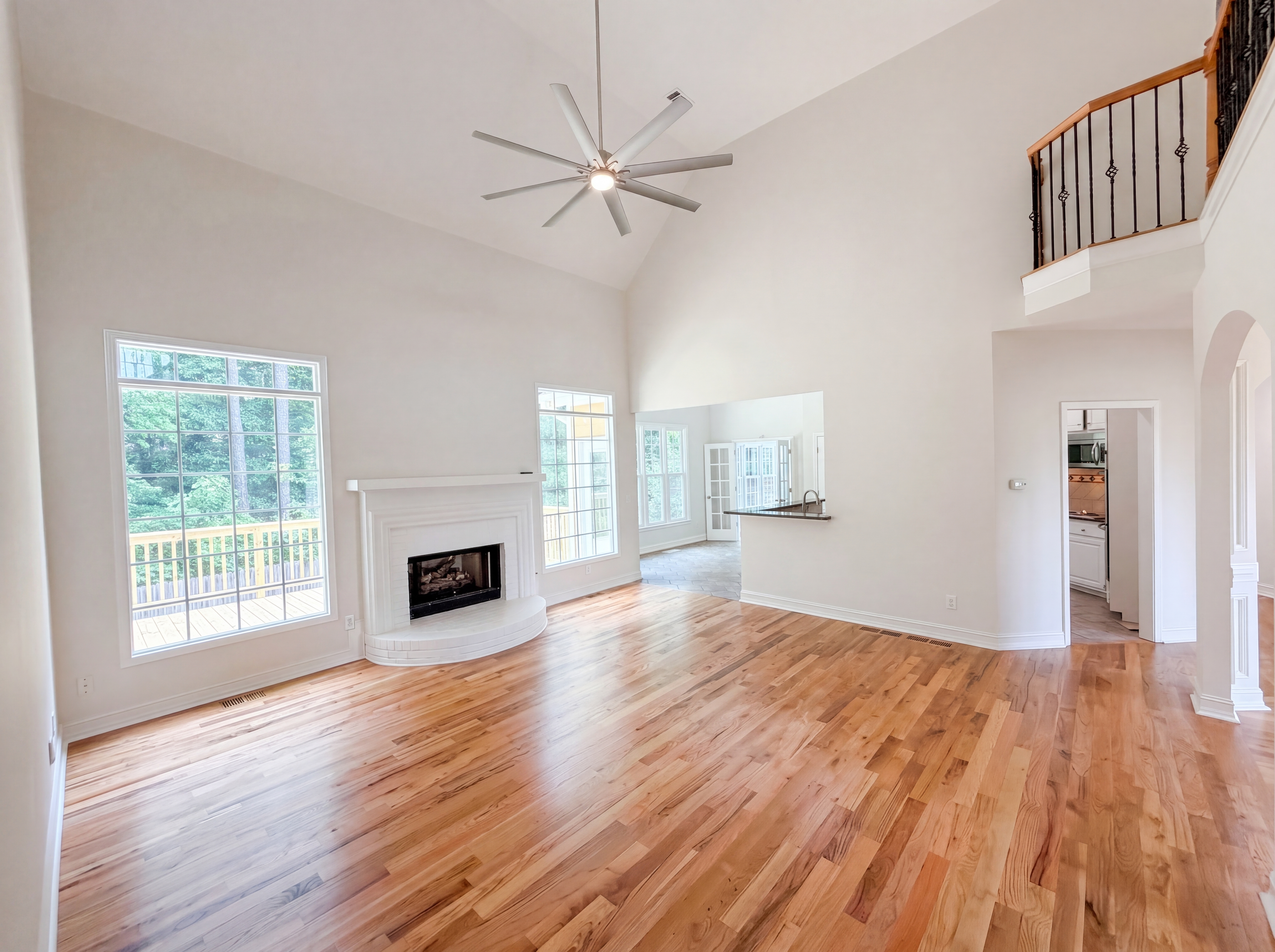 Photo 3 of 82 of 724 Beacon Cv, Lawrenceville, GA