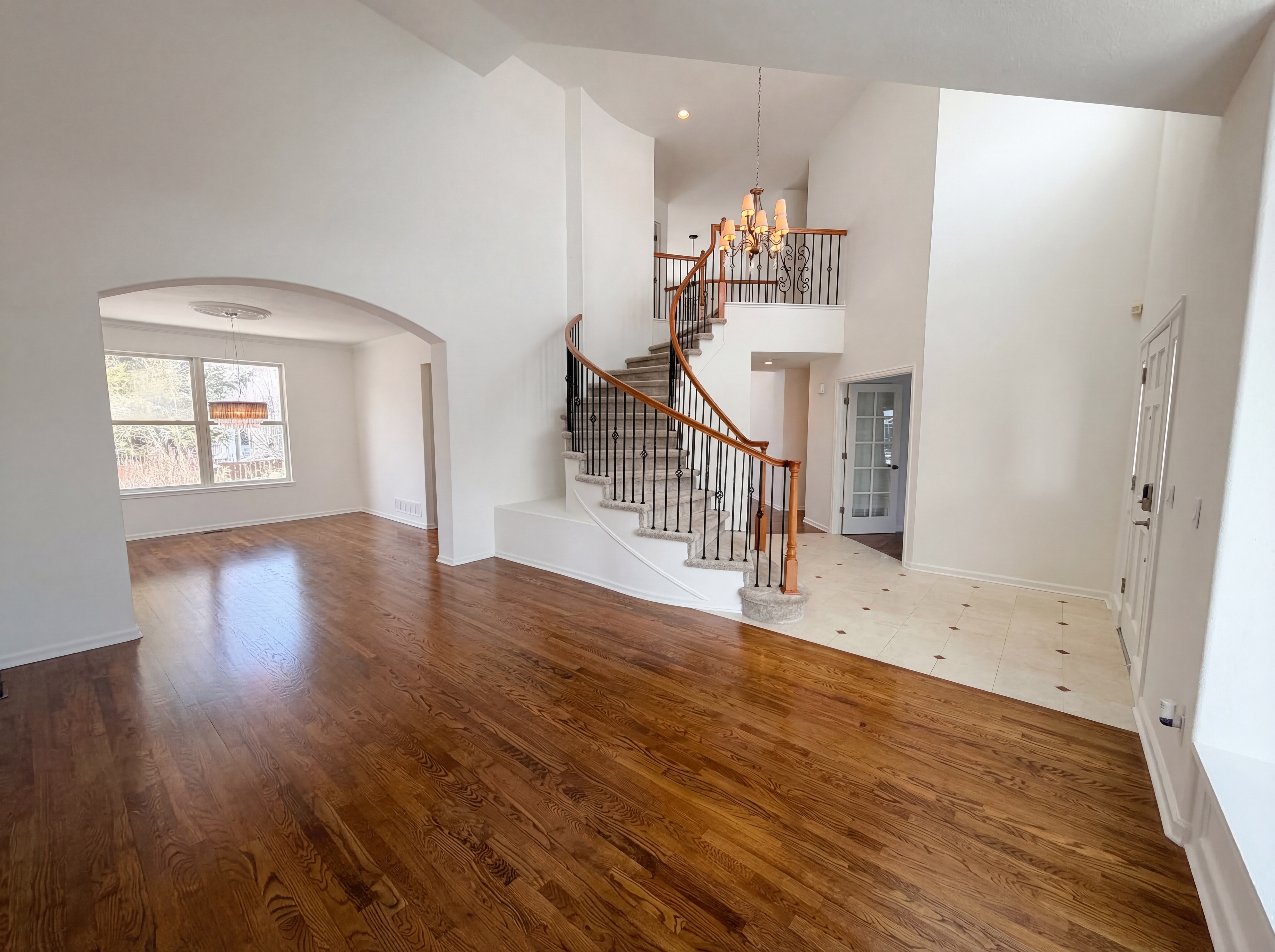 Photo 11 of 53 of 5817 S Espana St, Aurora, CO
