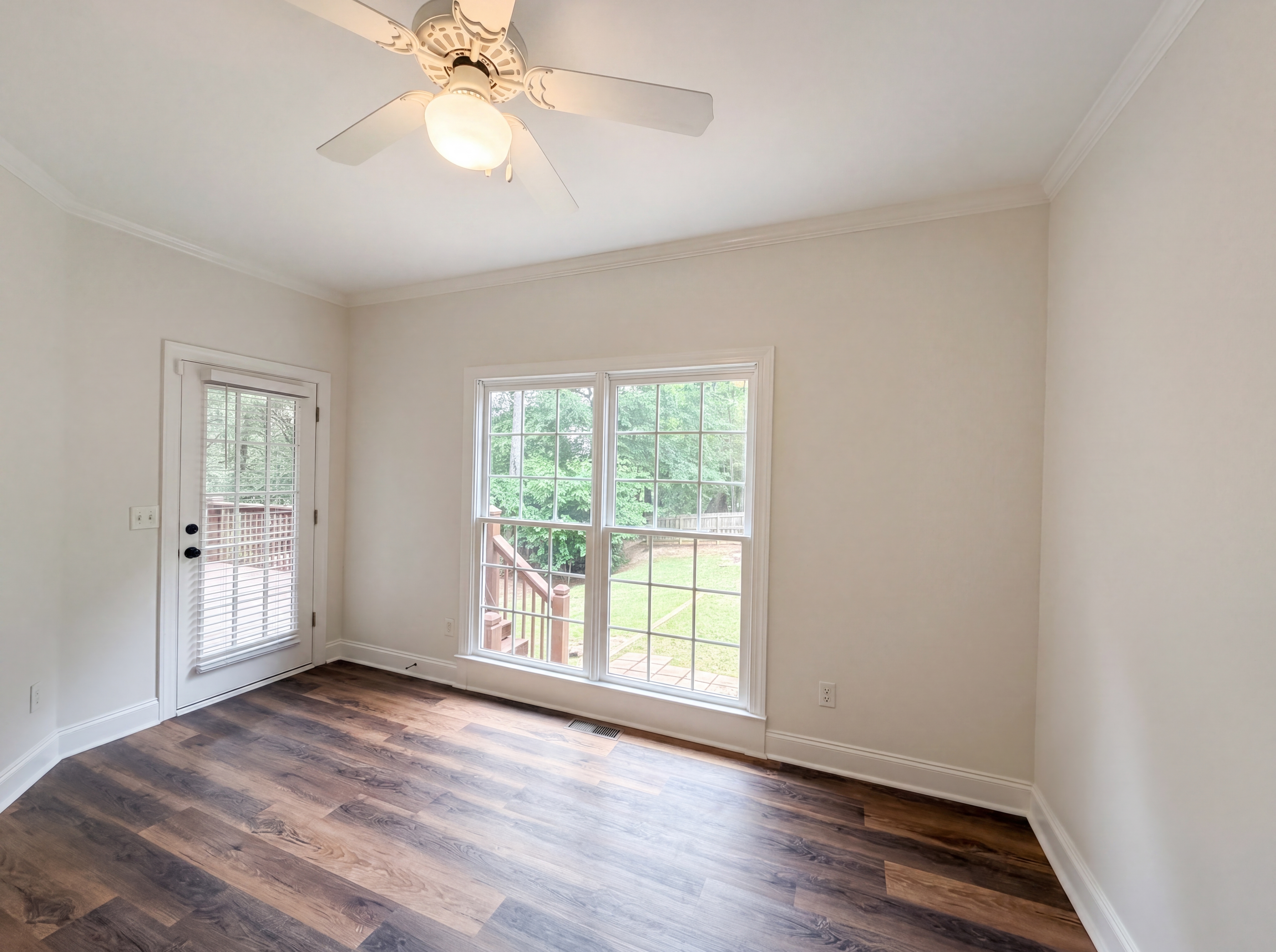 Photo 8 of 30 of 2298 Camden Dr SW, Marietta, GA