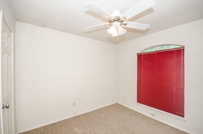 Photo 16 of 26 - 2309 Rockhill Rd, McKinney, TX 75072