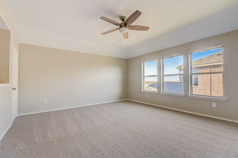 Photo 28 of 36 - 14541 Serrano Ridge Rd, Haslet, TX 76052