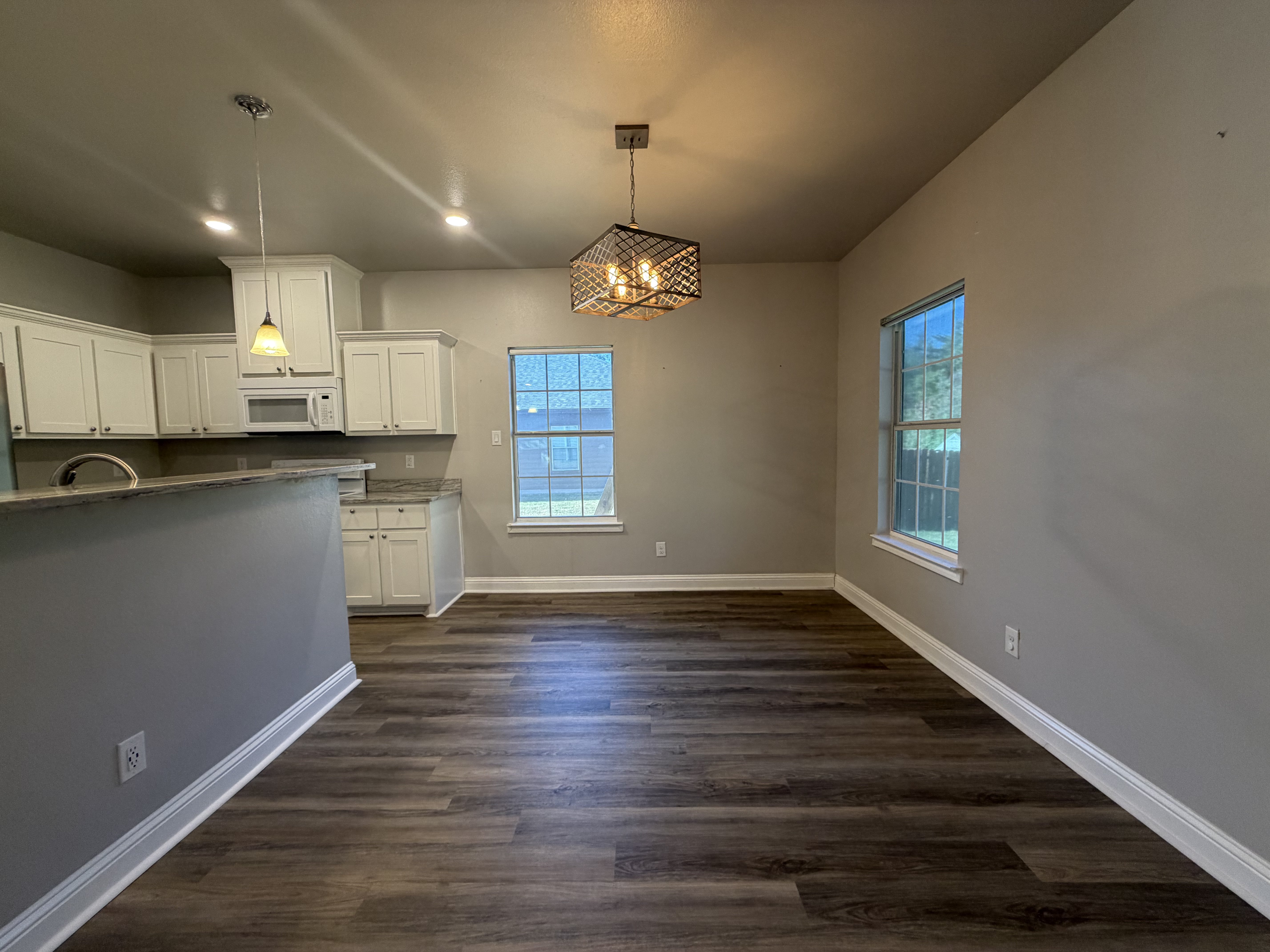 Photo 6 of 17 of 6006 Colorado St, Greenville, TX