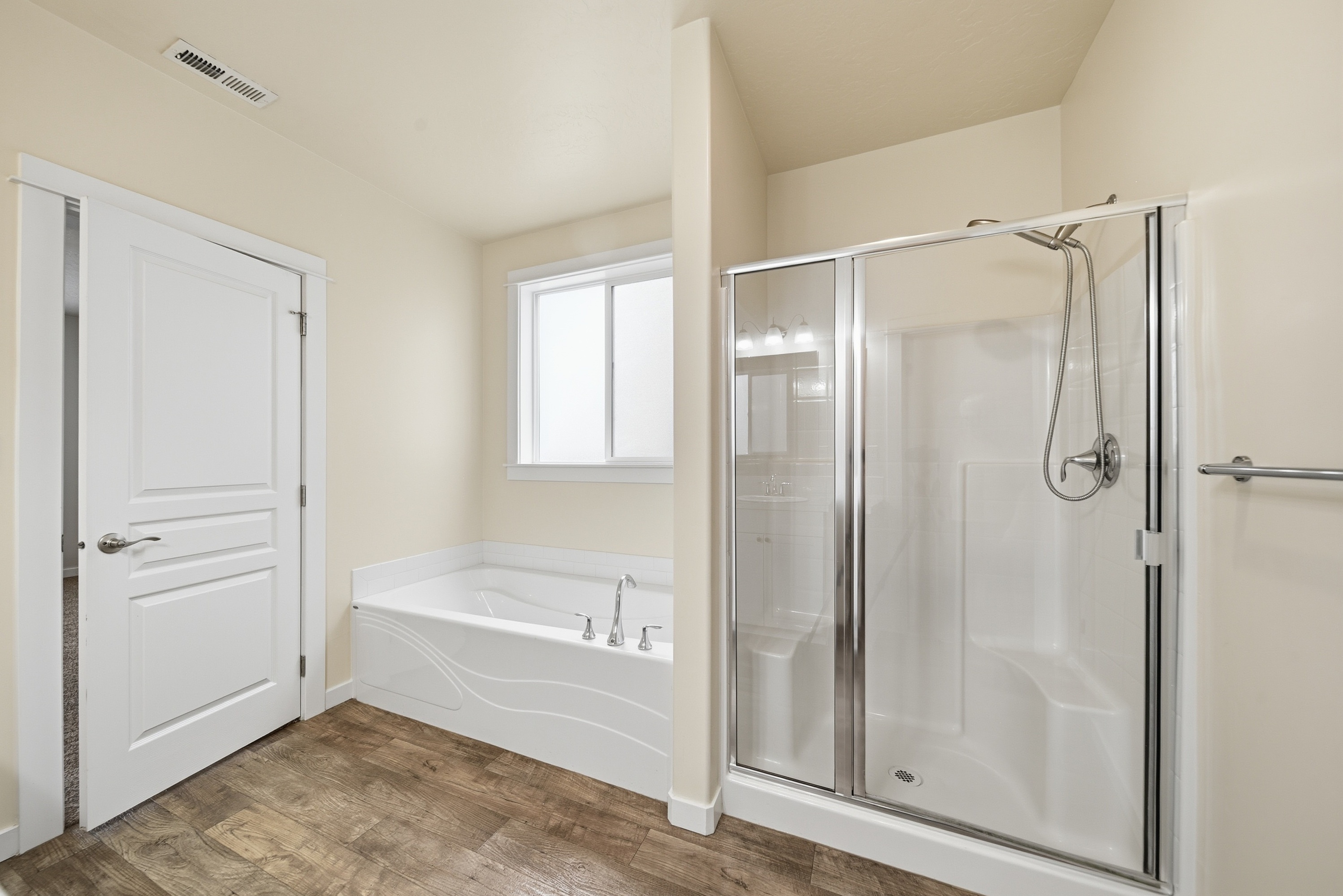 Photo 25 of 34 of 6125 W Mattawa Dr, Meridian, ID