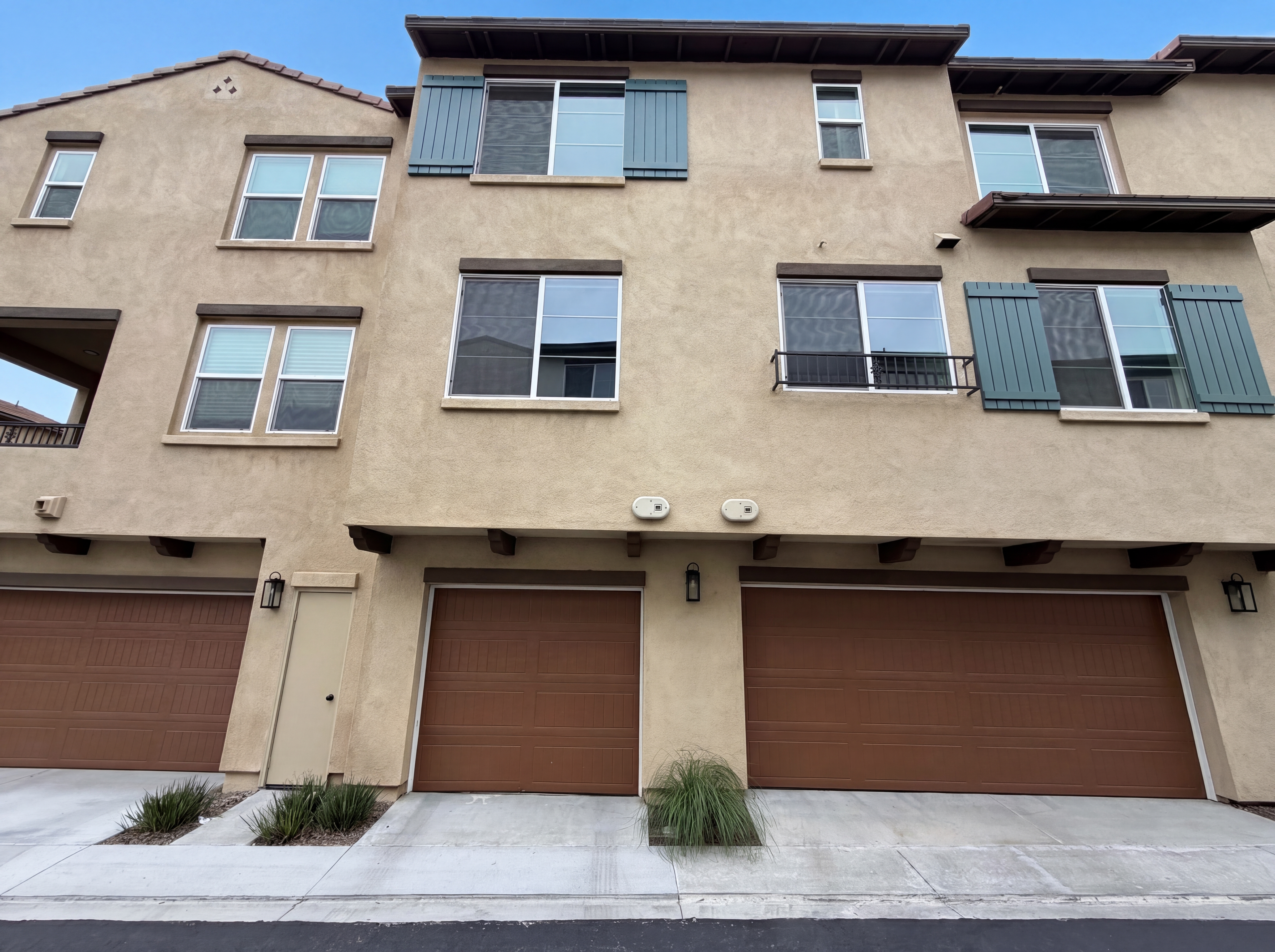 Photo 5 of 43 of 285 Vista Dr, La Habra, CA