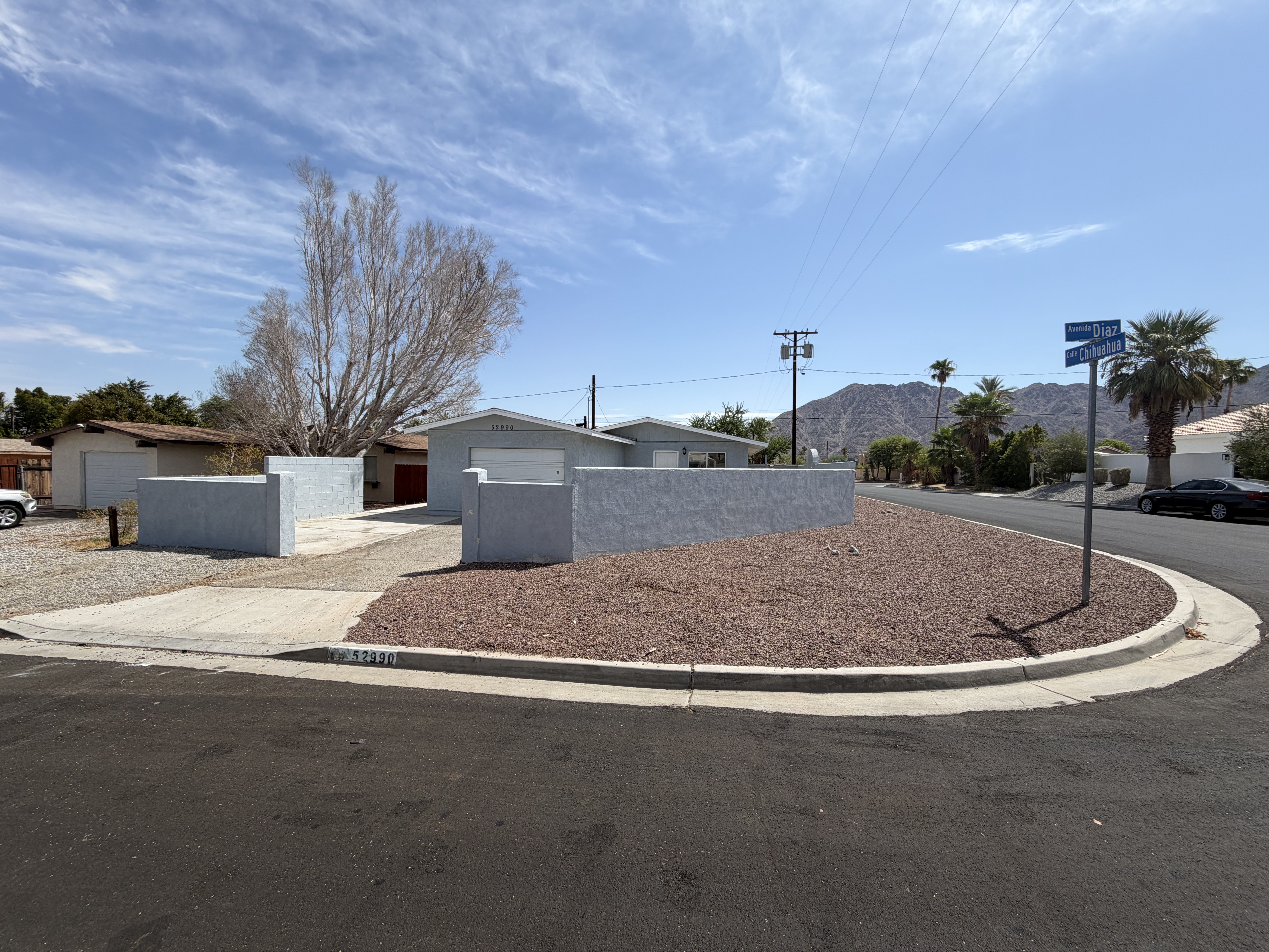Photo 17 of 23 of 52990 Avenida Diaz, La Quinta, CA