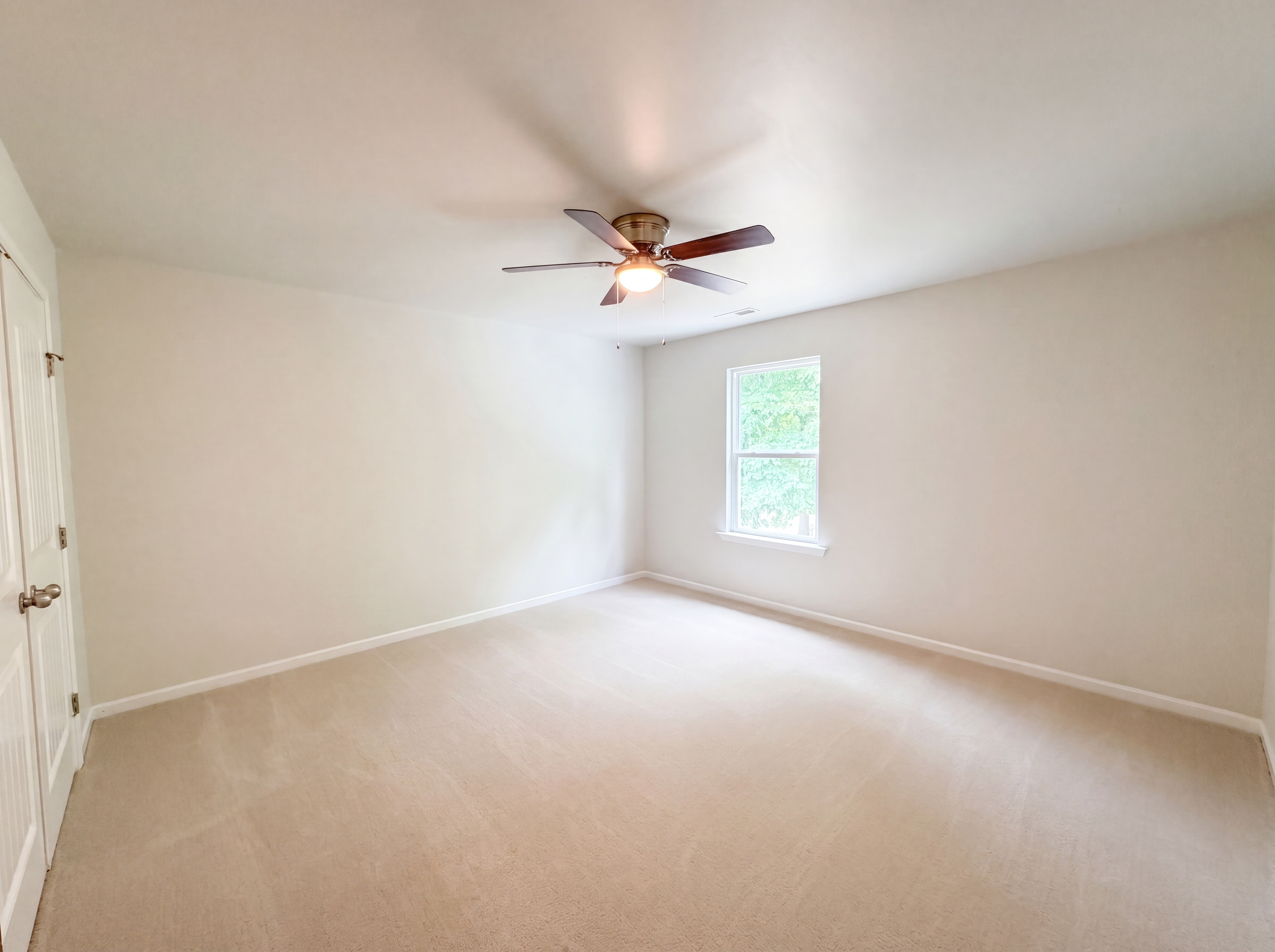 Photo 9 of 17 of 612 Turmeric Ln, Durham, NC