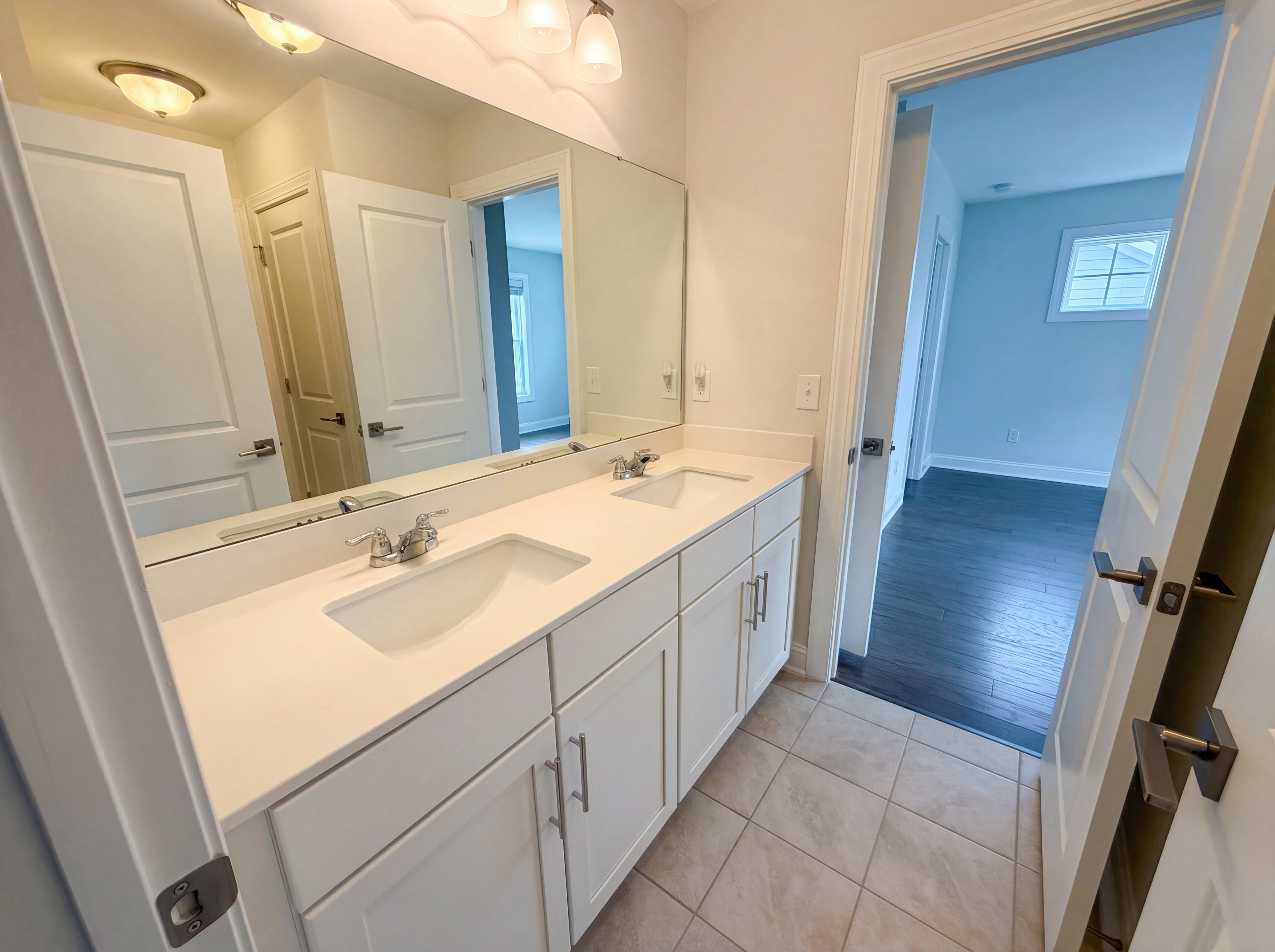 Photo 6 of 23 of 1557 Fort Palmetto Cir, Mount Pleasant, SC