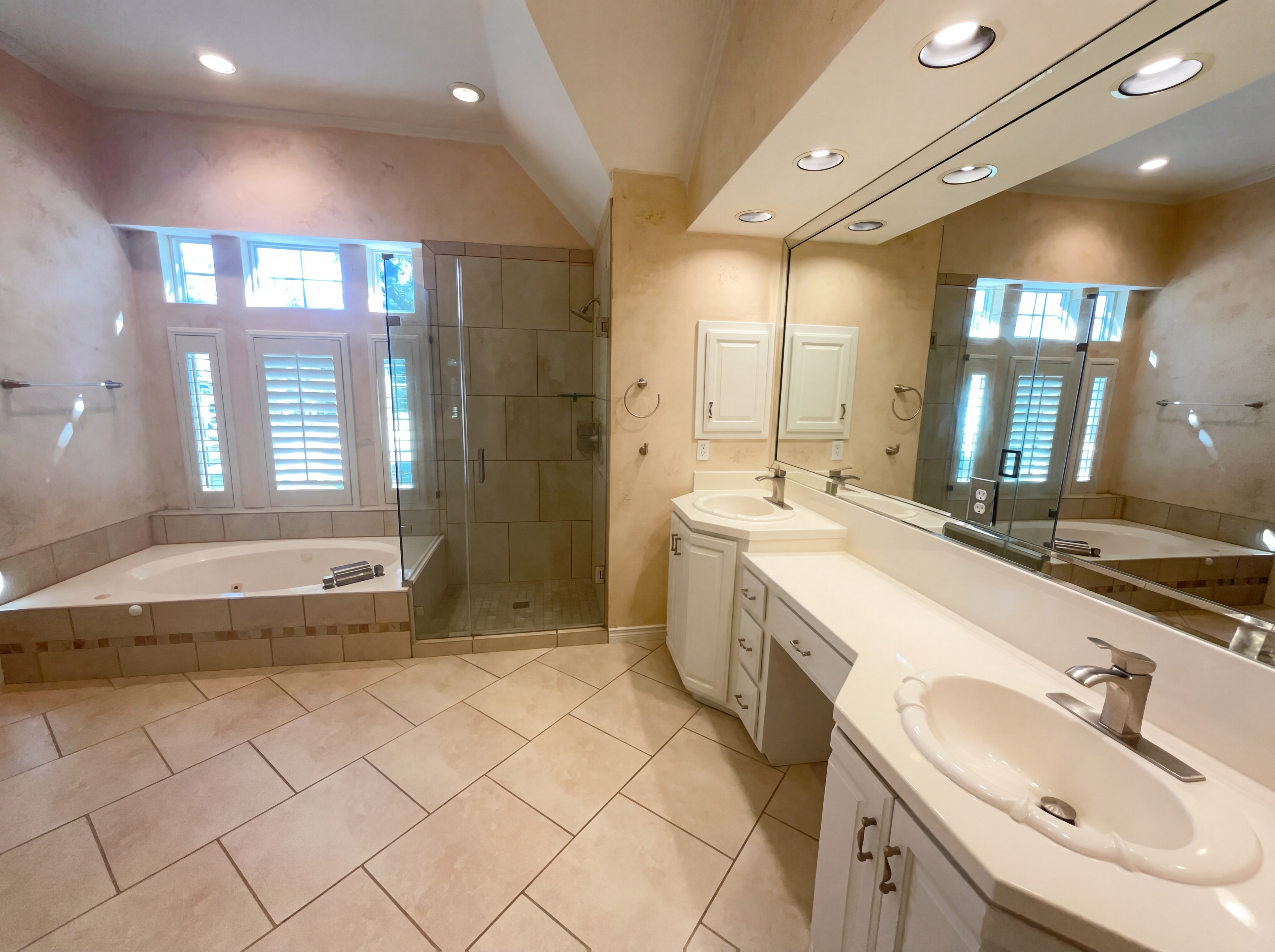 Photo 6 of 26 of 2741 Barrington Dr, Plano, TX