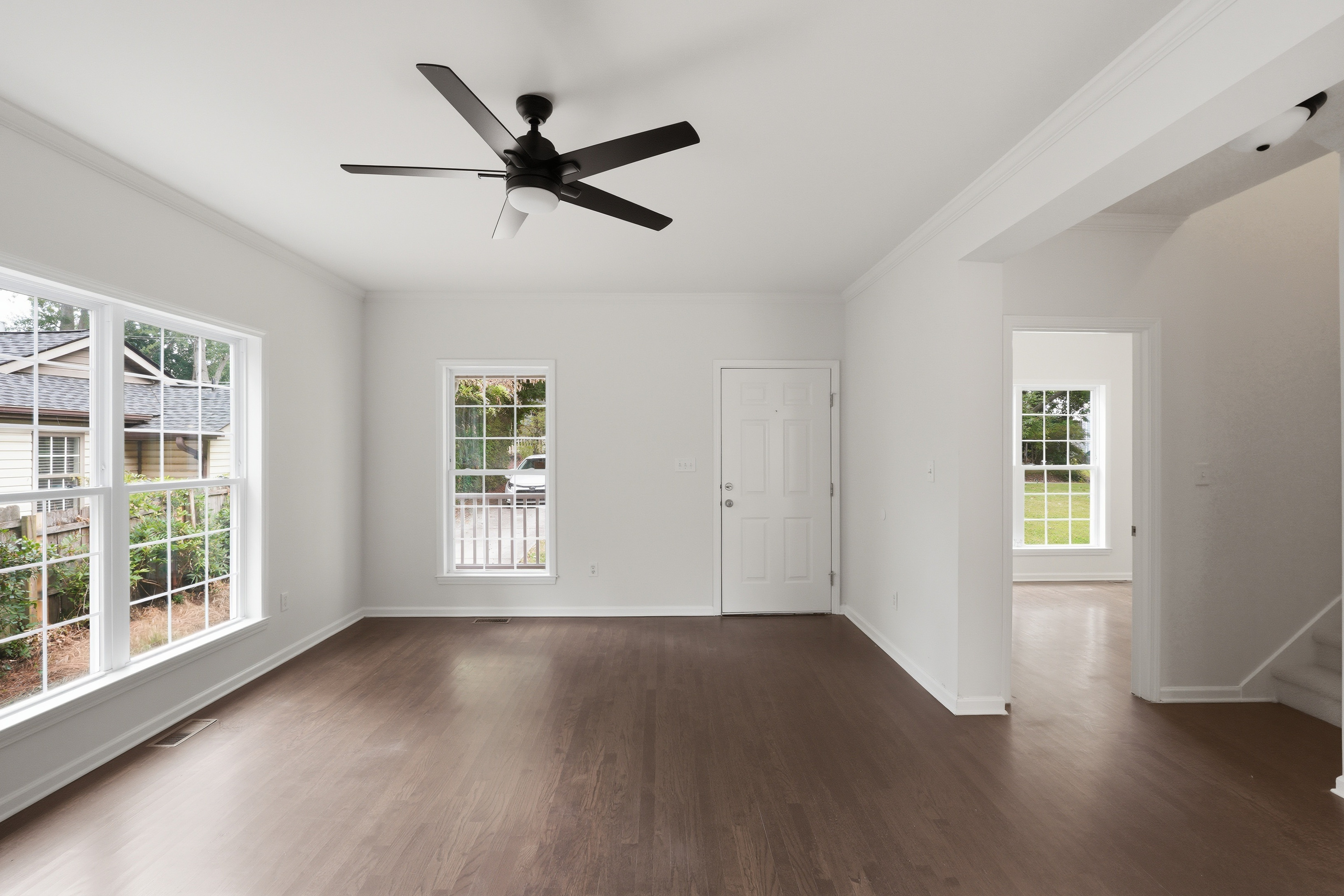 Photo 3 of 29 of 1575 Liberty Ave SE, Atlanta, GA