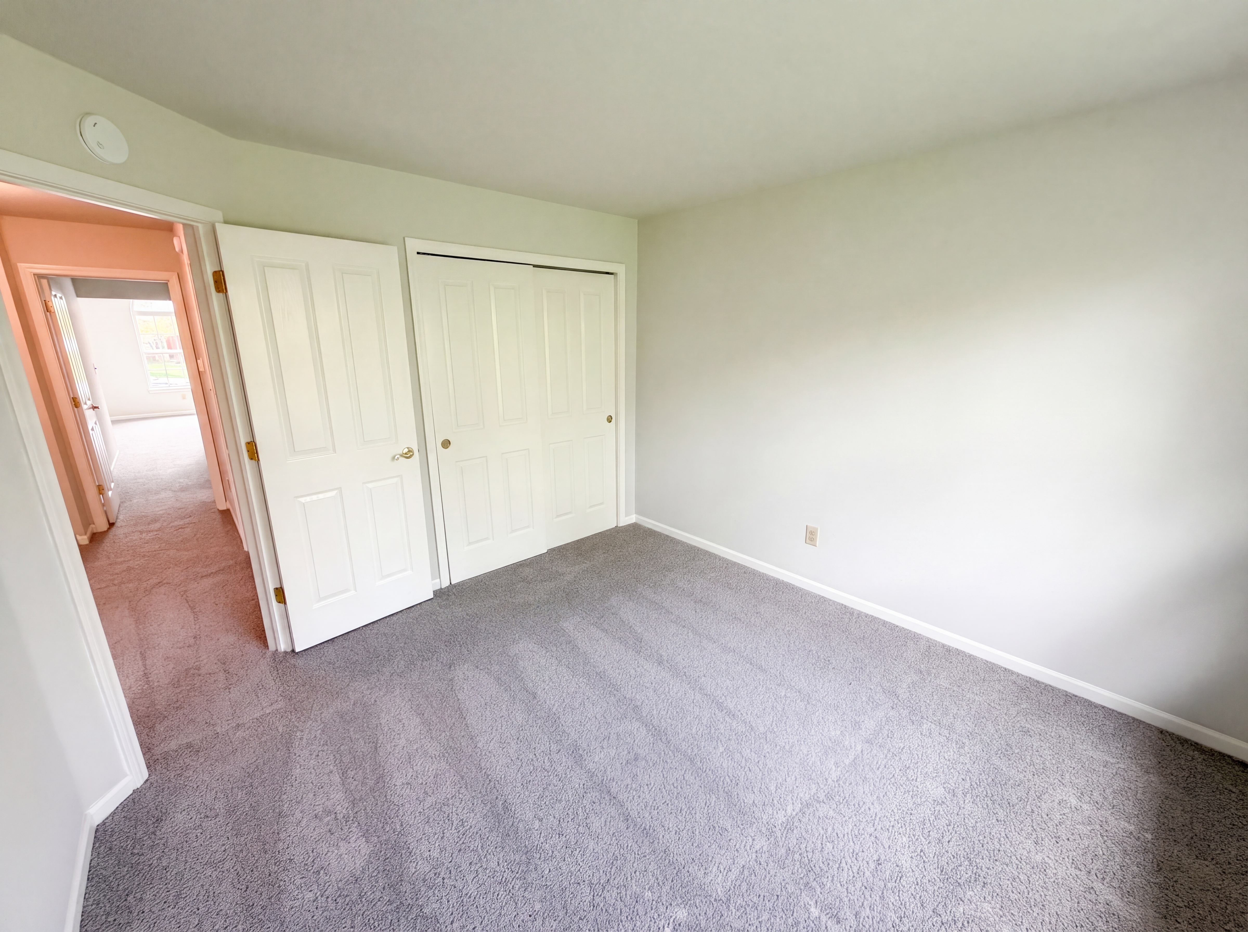 Photo 15 of 21 of 12839 Glengary Dr, Fishers, IN