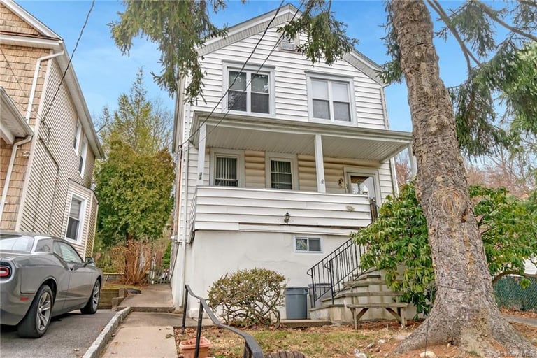 33 Clover St, Yonkers, NY 10703 | Opendoor