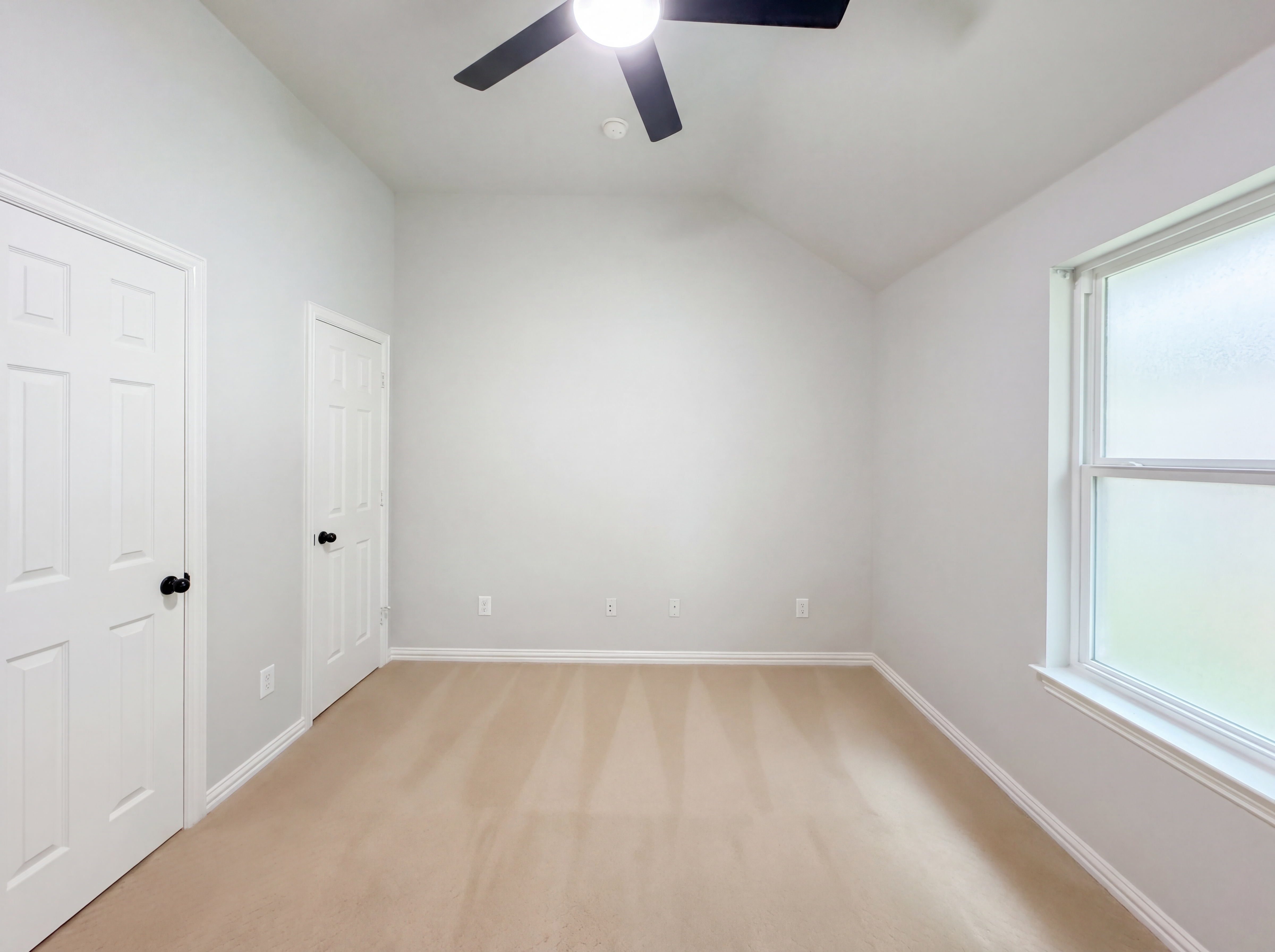 Photo 10 of 24 of 4536 Risinghill Dr, Plano, TX