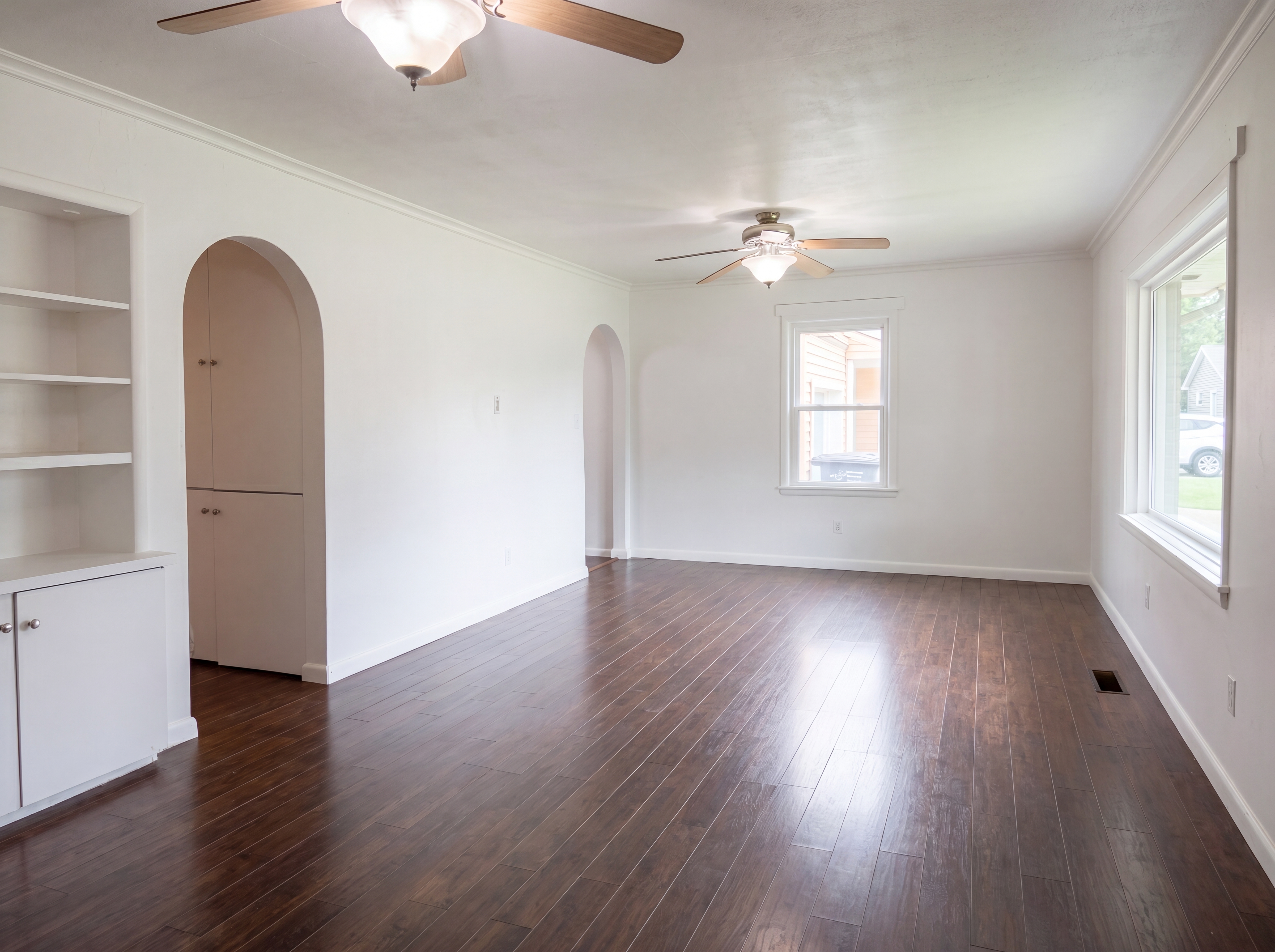 Photo 7 of 18 of 818 W Rush St, Enid, OK