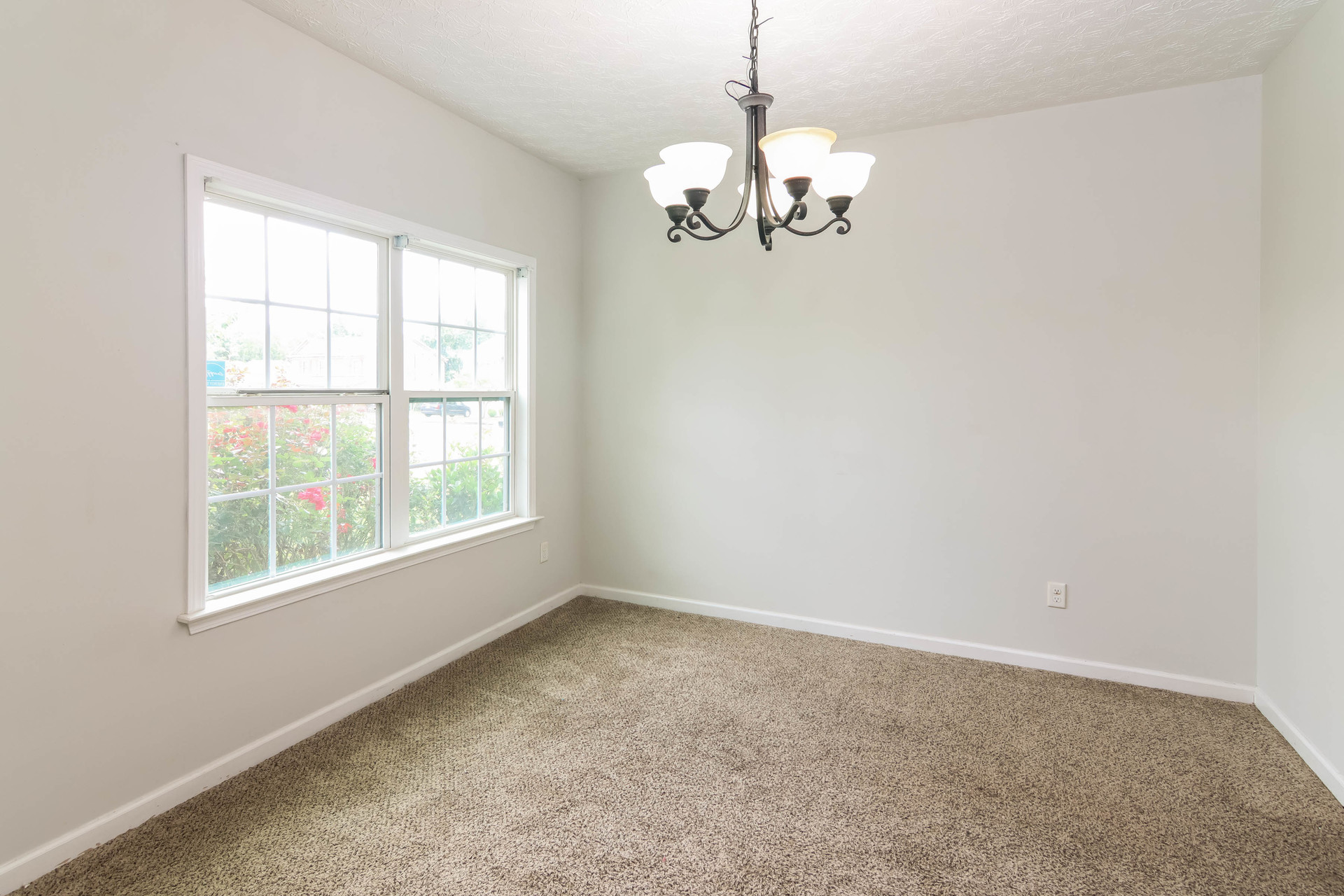 Photo 8 of 22 of 20 Forest Ridge Ln, Phenix City, AL