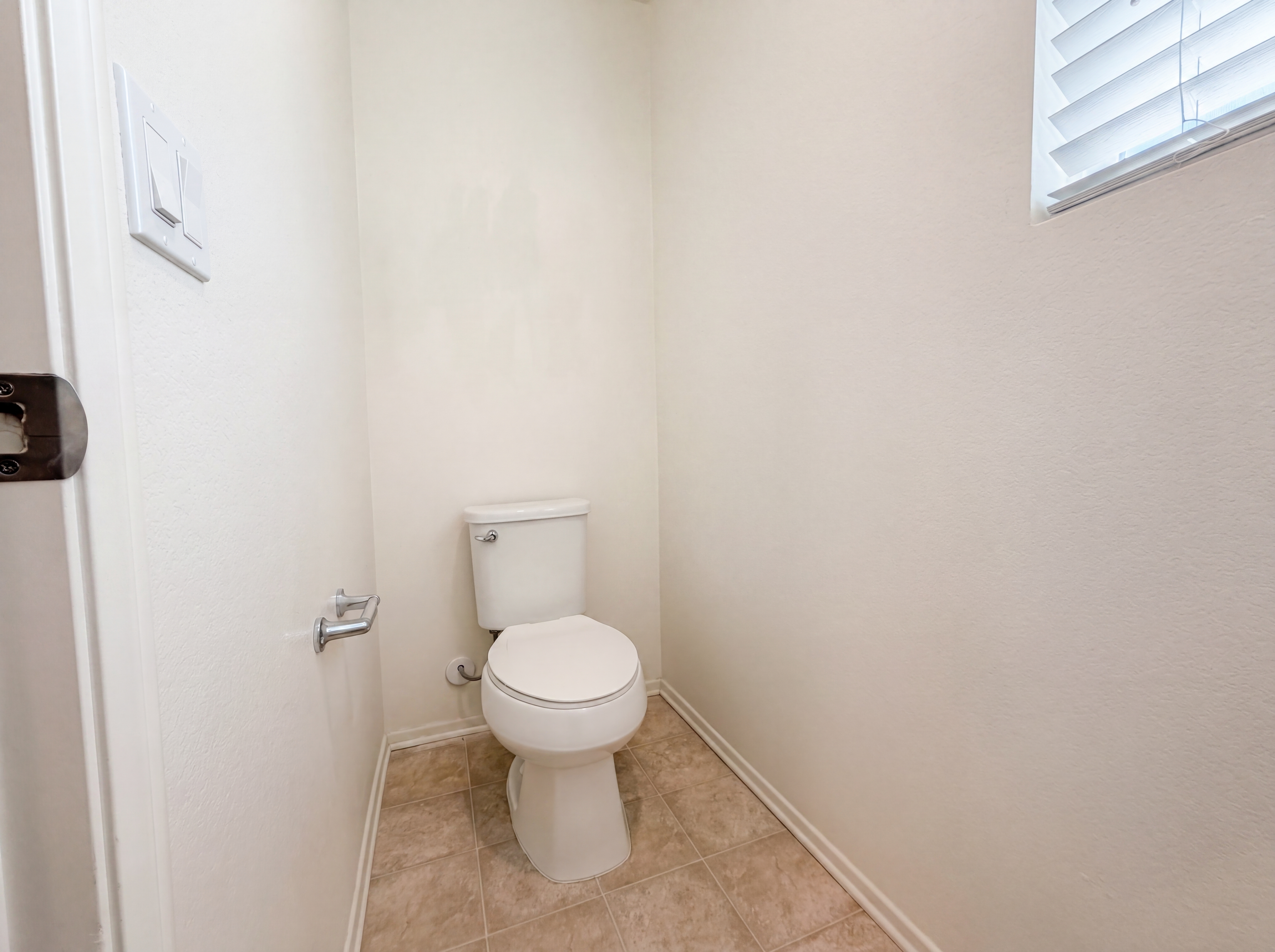 Photo 25 of 34 of 15110 Paseo Verde Pl, Victorville, CA