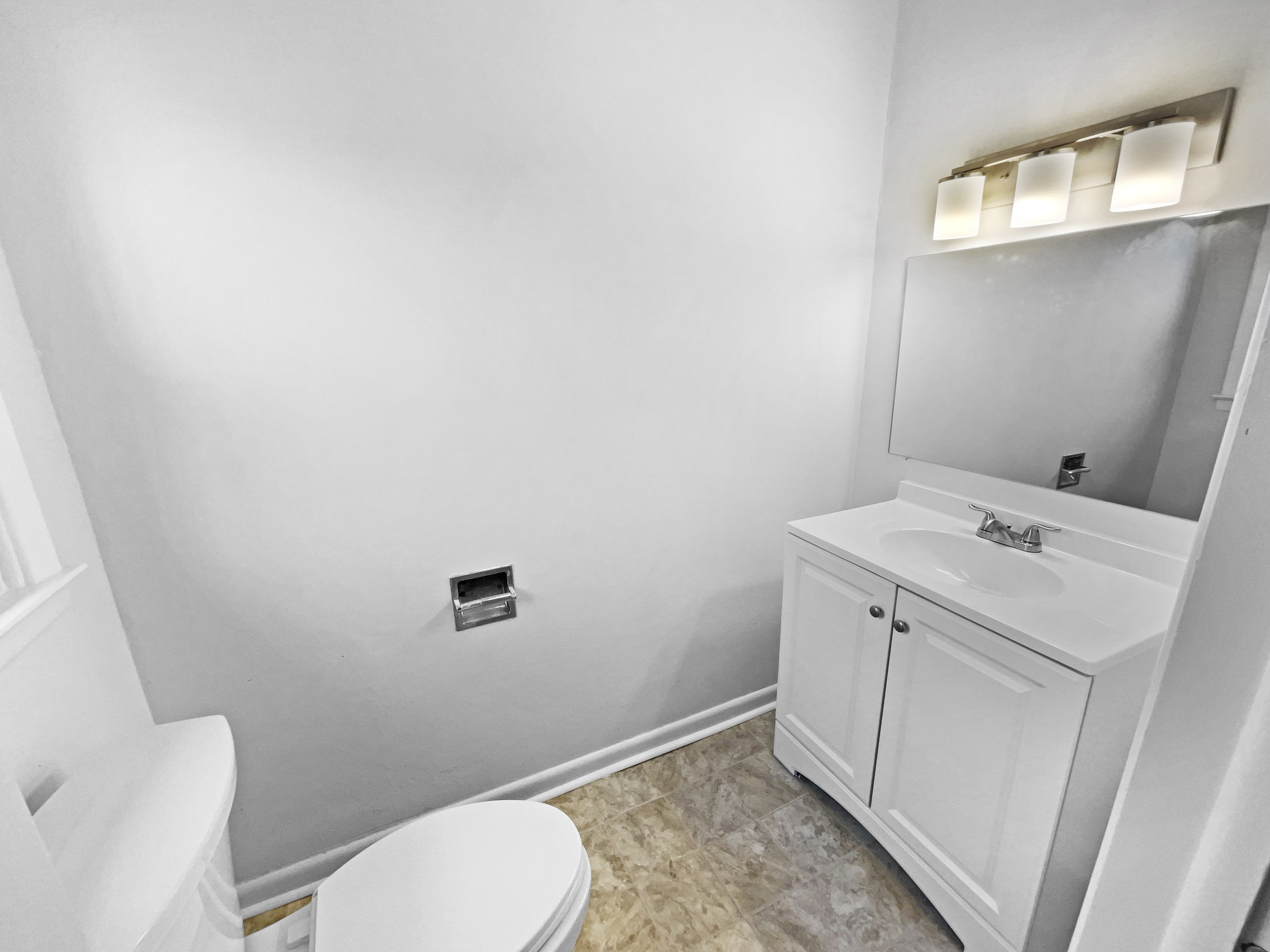 Photo 21 of 28 of 4028 Catalpa Ave, Knoxville, TN