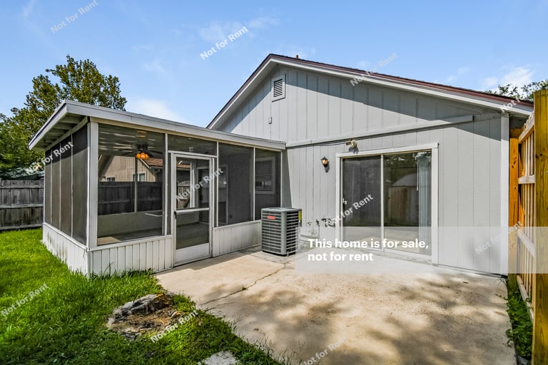 Photo 27 of 27 - 6736 Newgate Cir E, Jacksonville, FL 32244