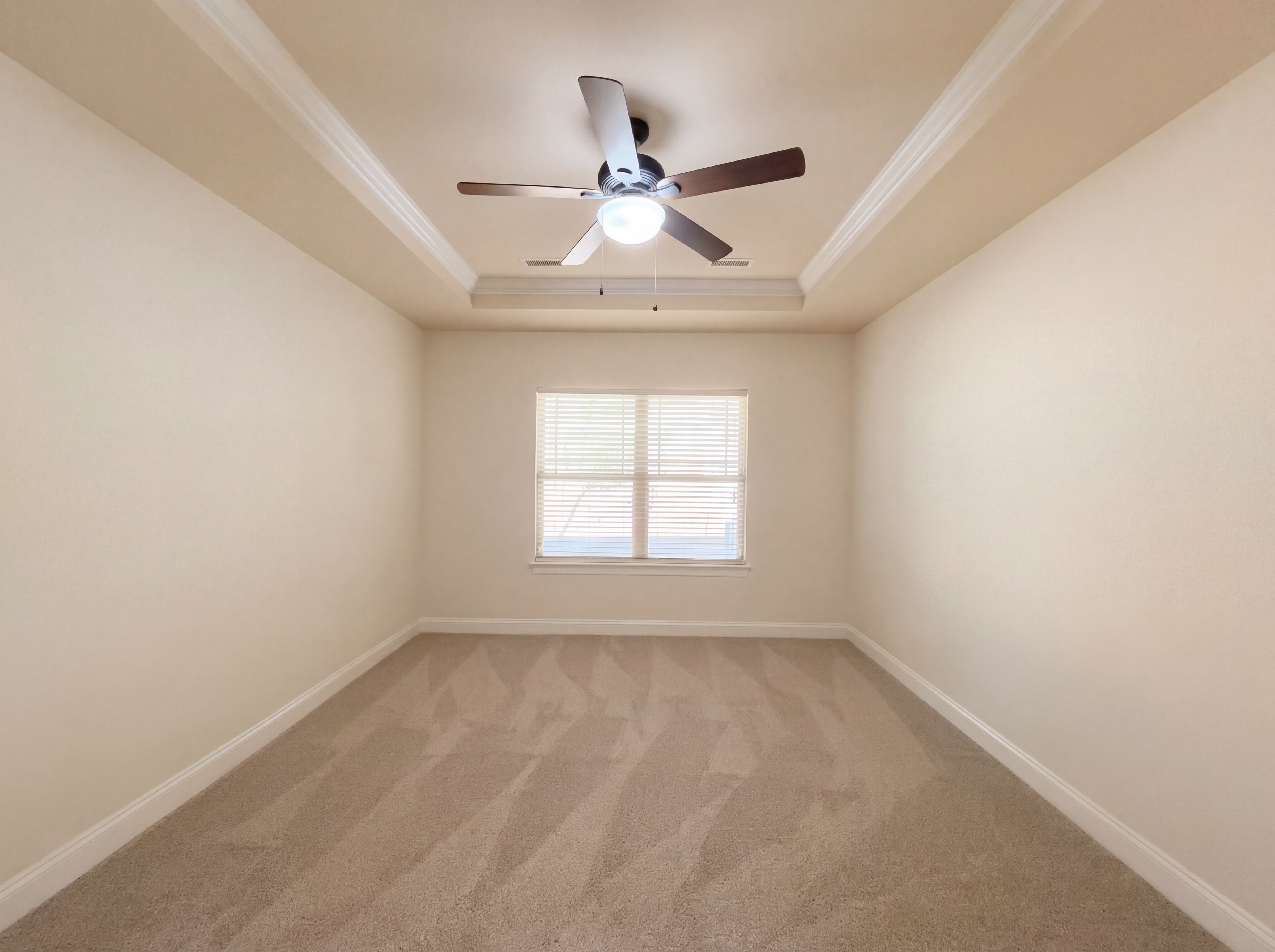 Photo 4 of 21 of 112 Coral Ln, Mooresville, NC