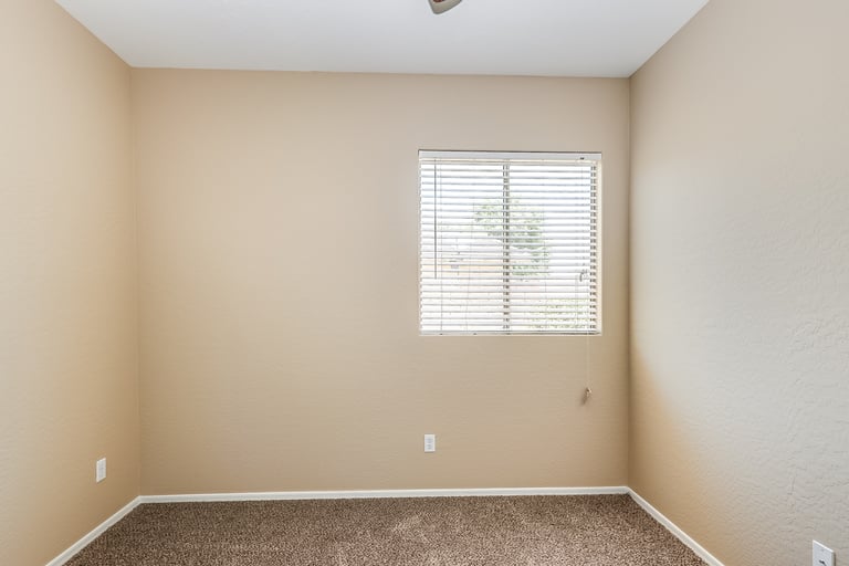 Photo 14 of 19 - 3507 S 80th Ave, Phoenix, AZ 85043