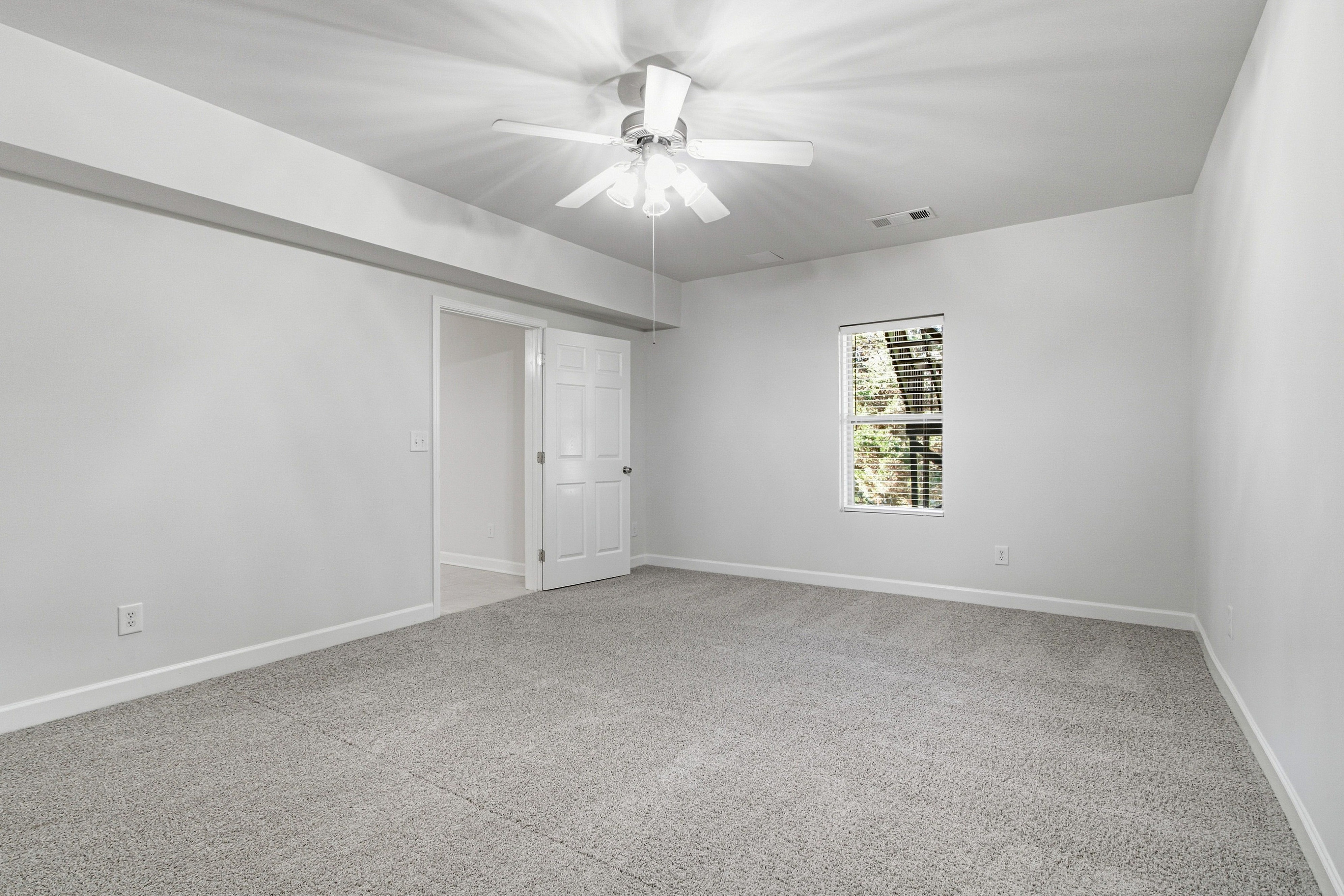 Photo 23 of 54 of 807 Caleb Dr, Winder, GA