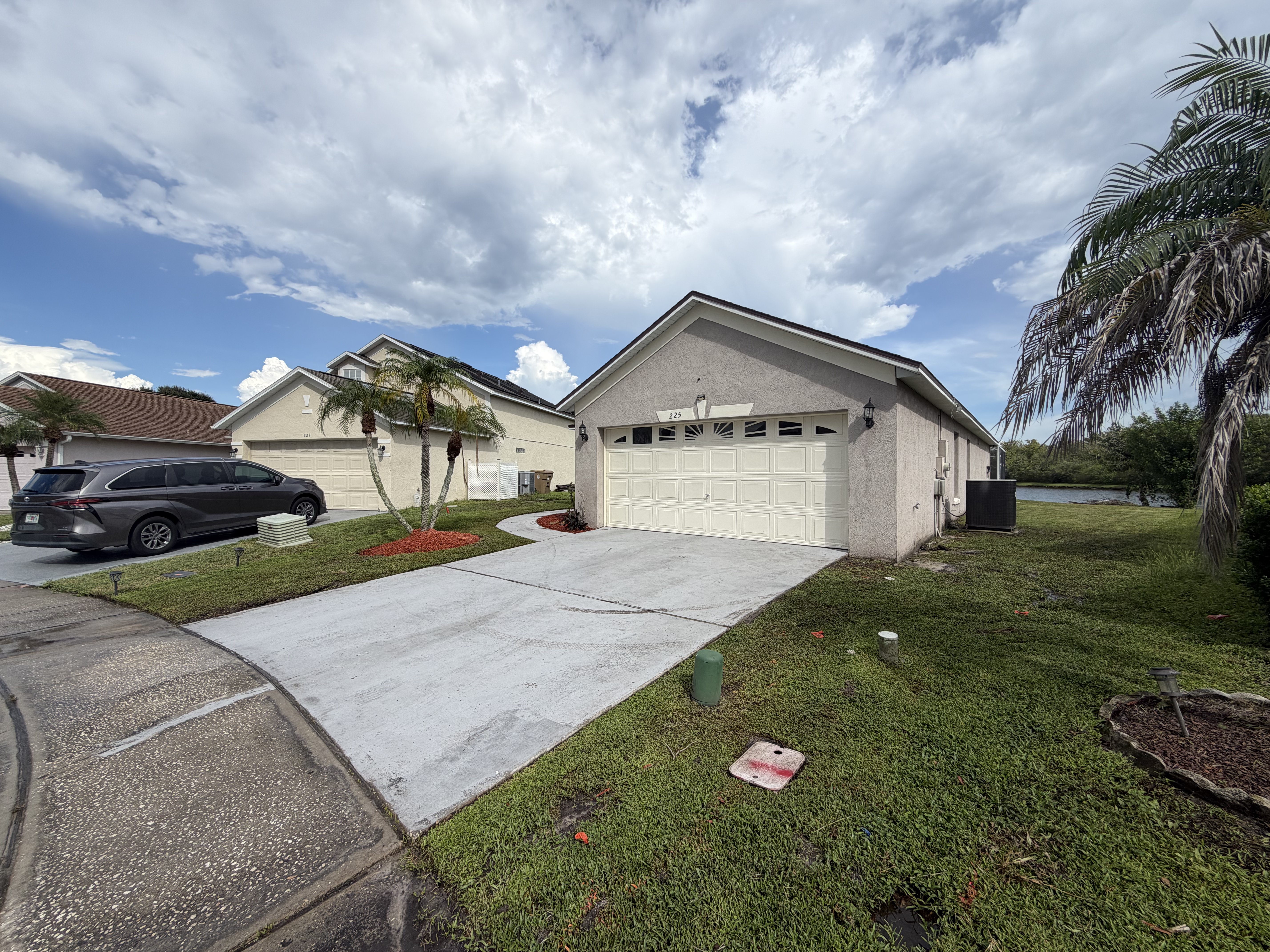 Photo 24 of 38 of 225 Southbridge Cir, Kissimmee, FL