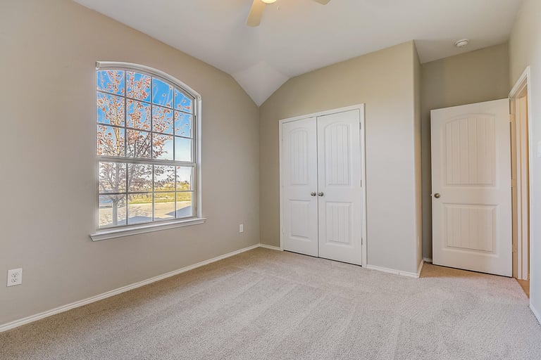 Photo 34 of 36 - 14541 Serrano Ridge Rd, Haslet, TX 76052