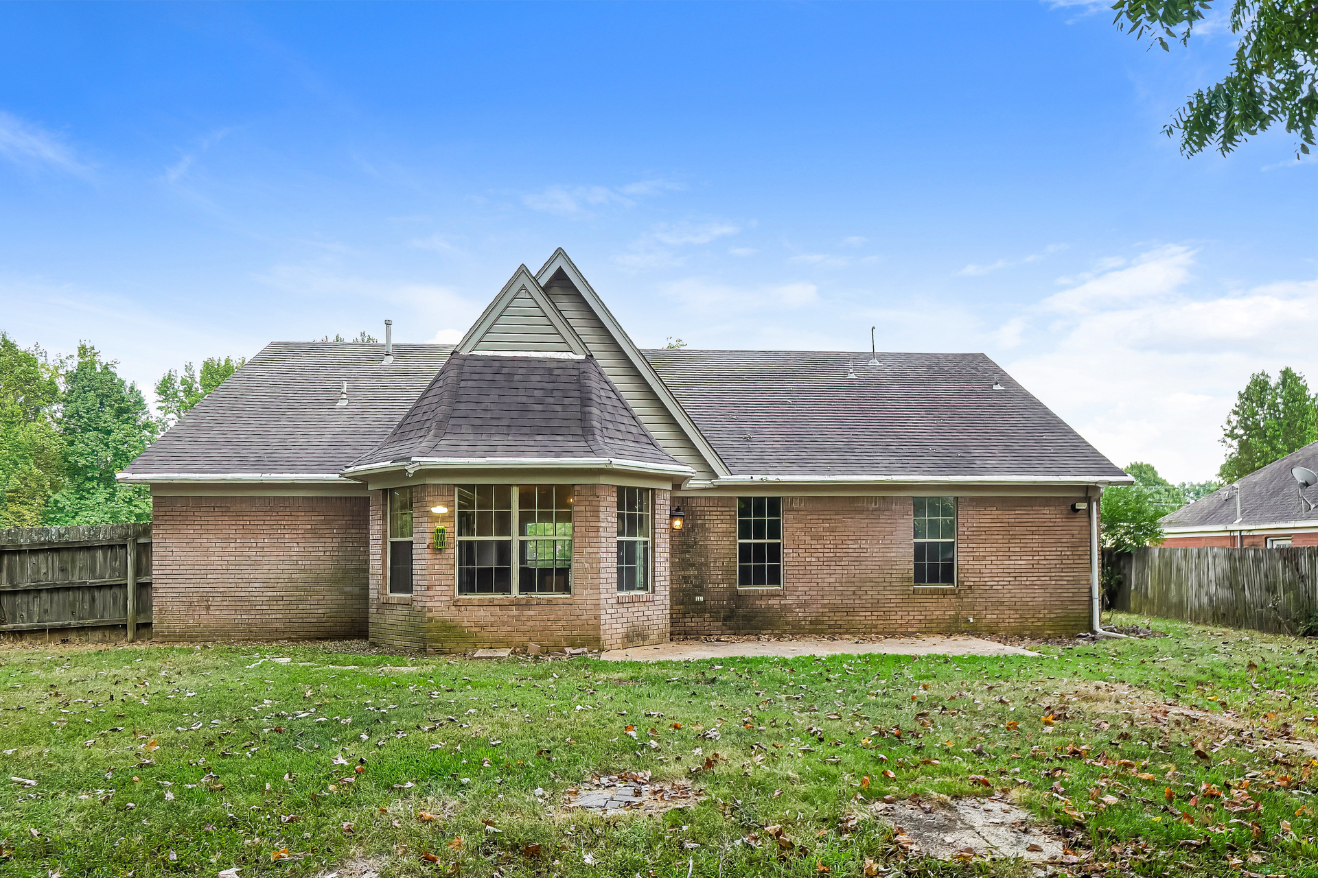 Photo 5 of 21 of 291 Wellington Way, Atoka, TN