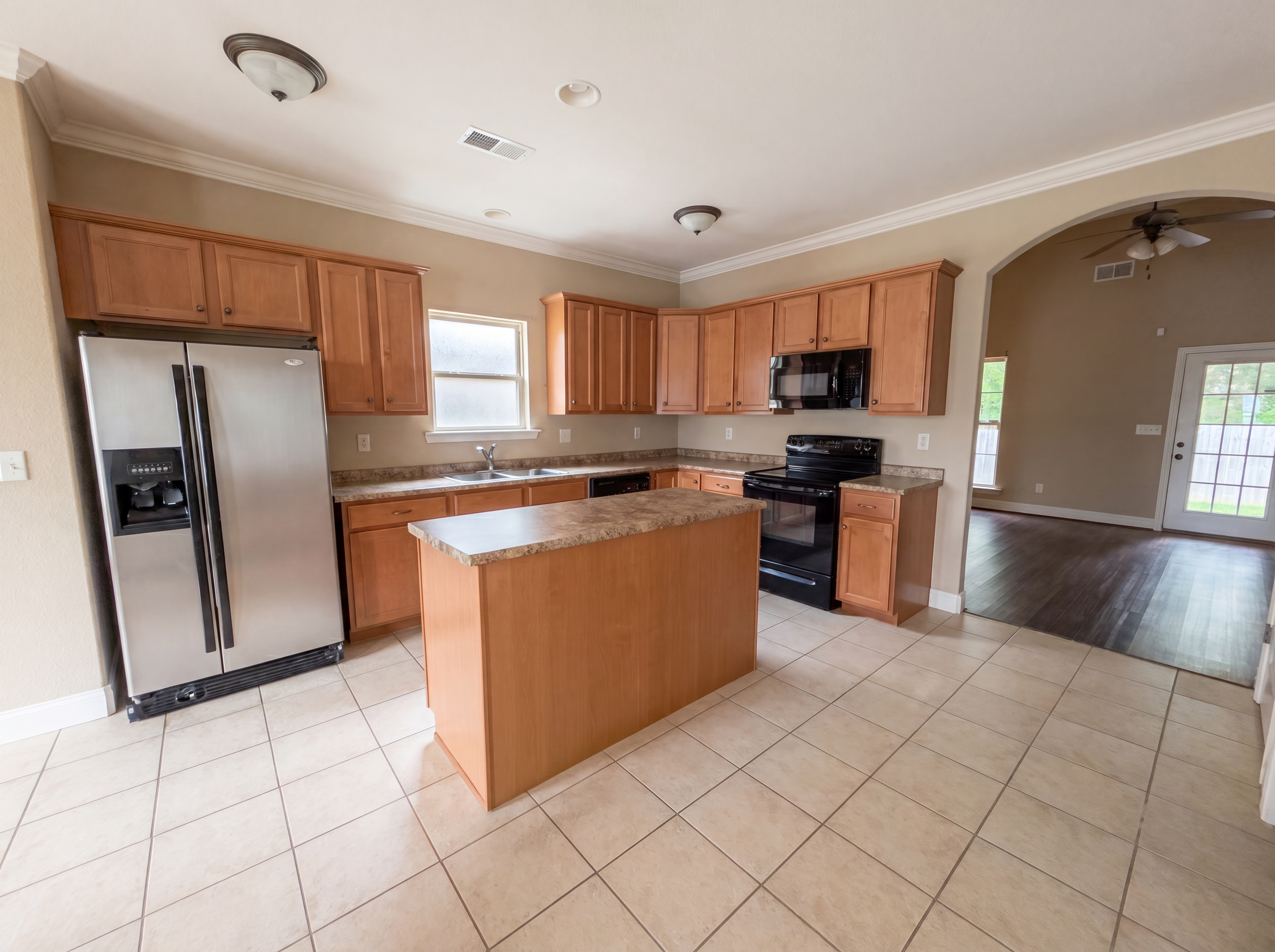 Photo 2 of 17 of 124 Cattail Ln, Calera, AL