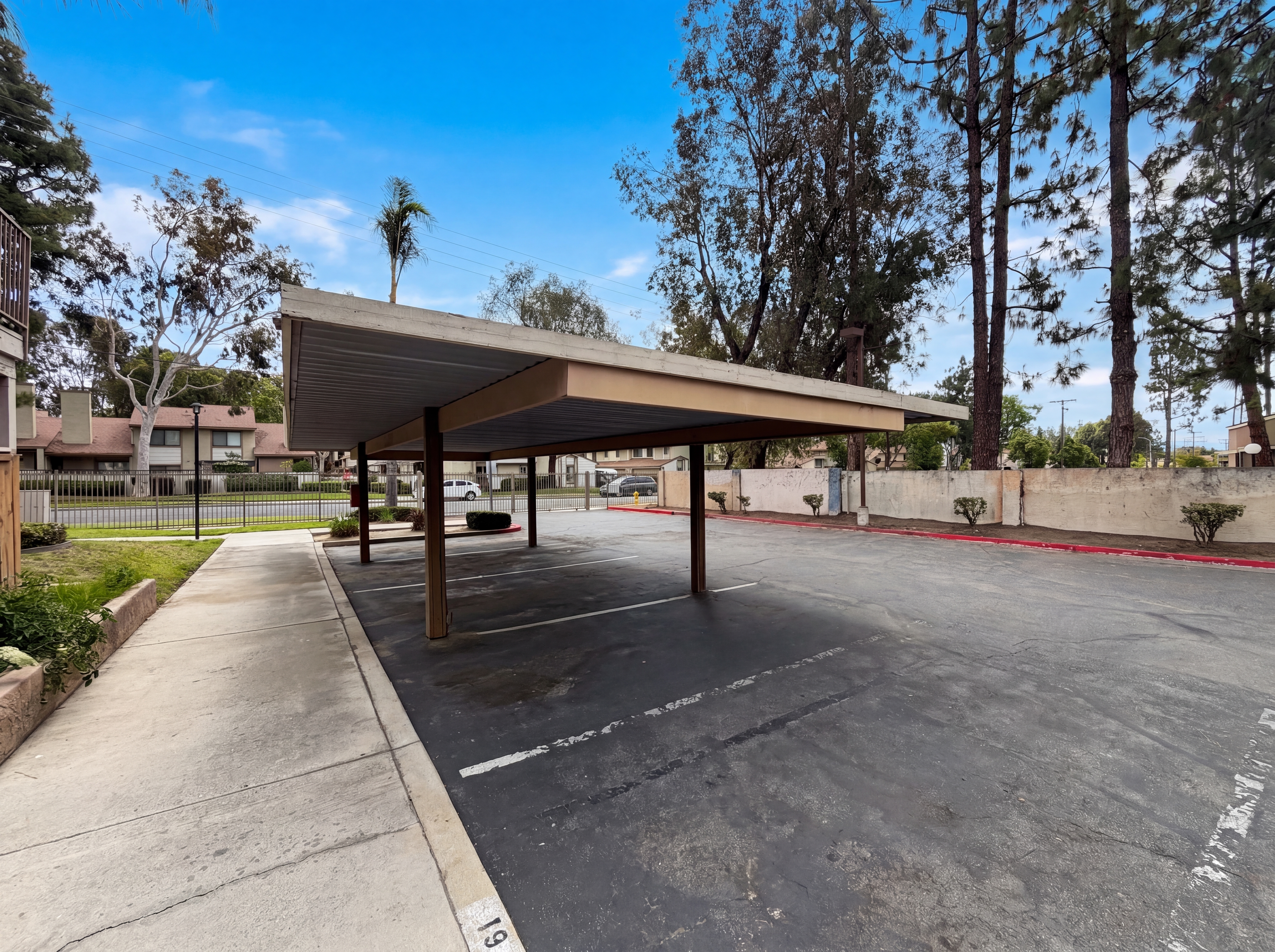 Photo 29 of 31 of 920 S Palmetto Ave, Ontario, CA
