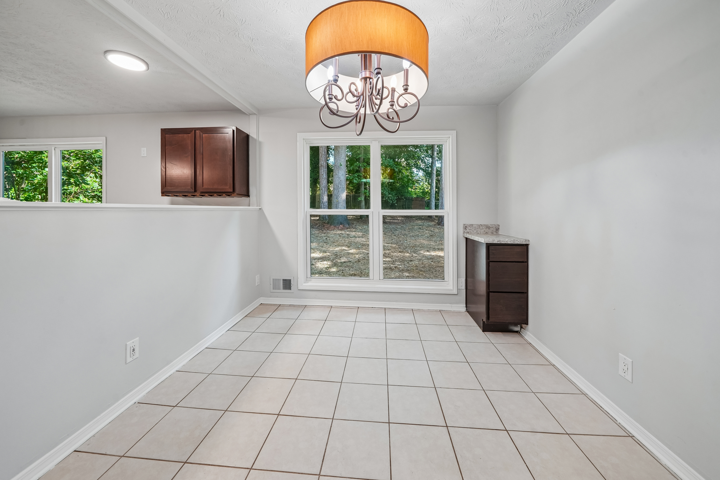 Photo 14 of 30 of 721 Belmont Rdg, Lawrenceville, GA