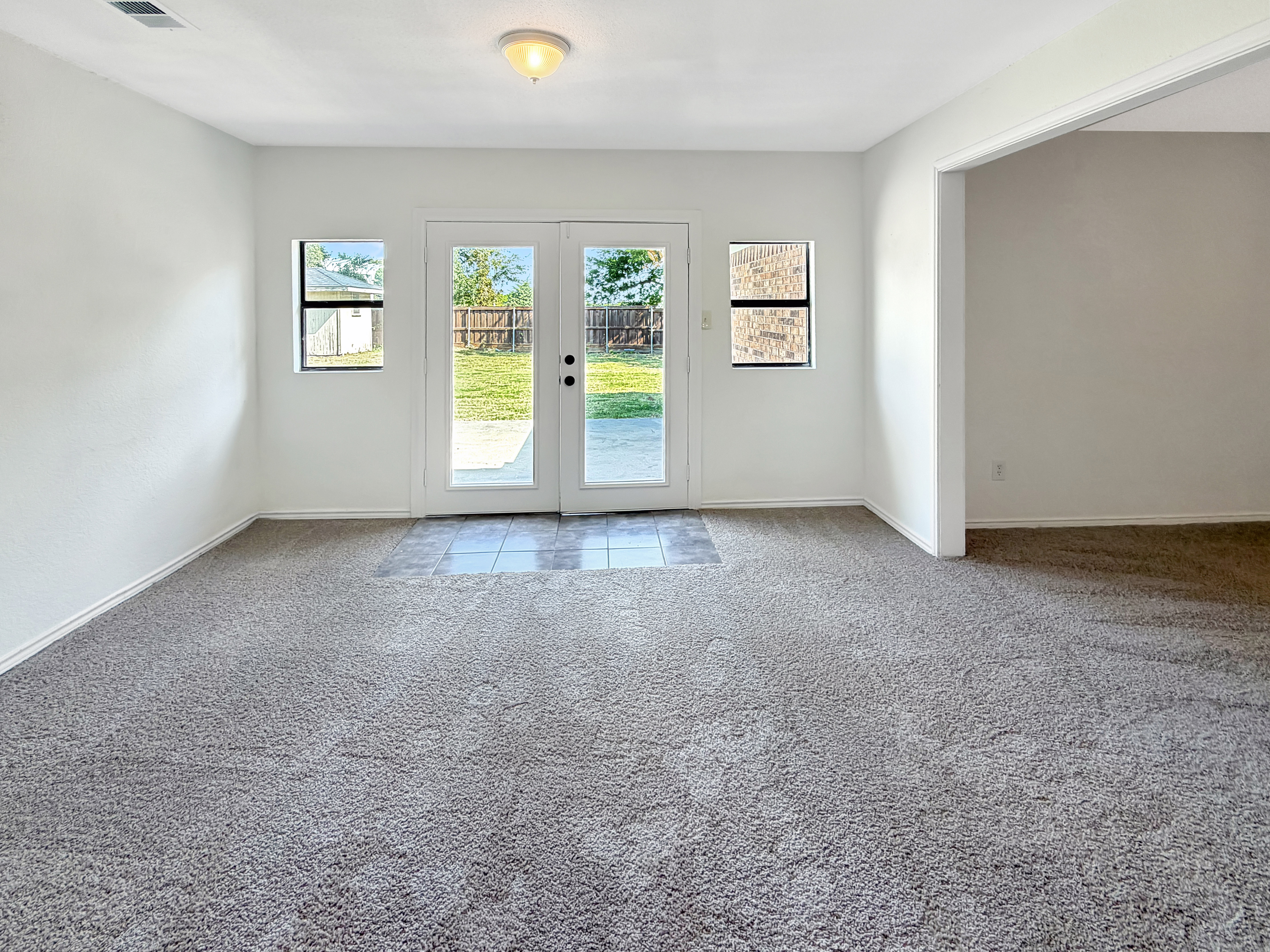 Photo 9 of 24 of 1106 N Atkins Dr, Celeste, TX