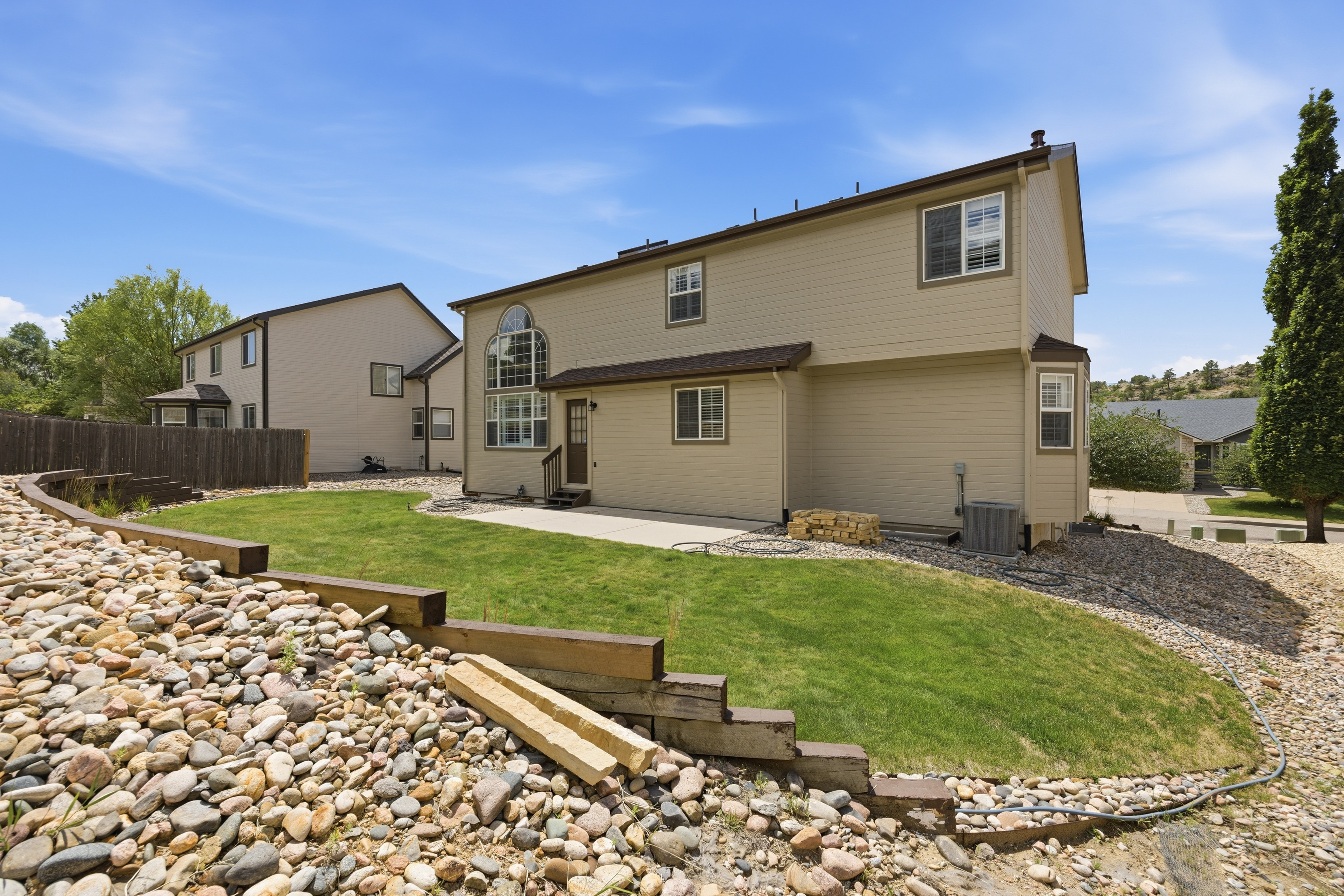 Photo 41 of 45 of 1830 Smoke Ridge Dr, Colorado Springs, CO