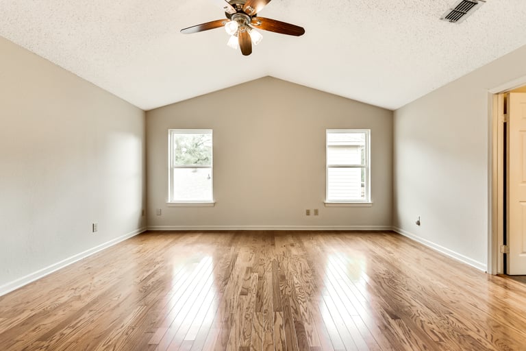 Photo 17 of 32 - 1532 Fuqua Dr, Flower Mound, TX 75028