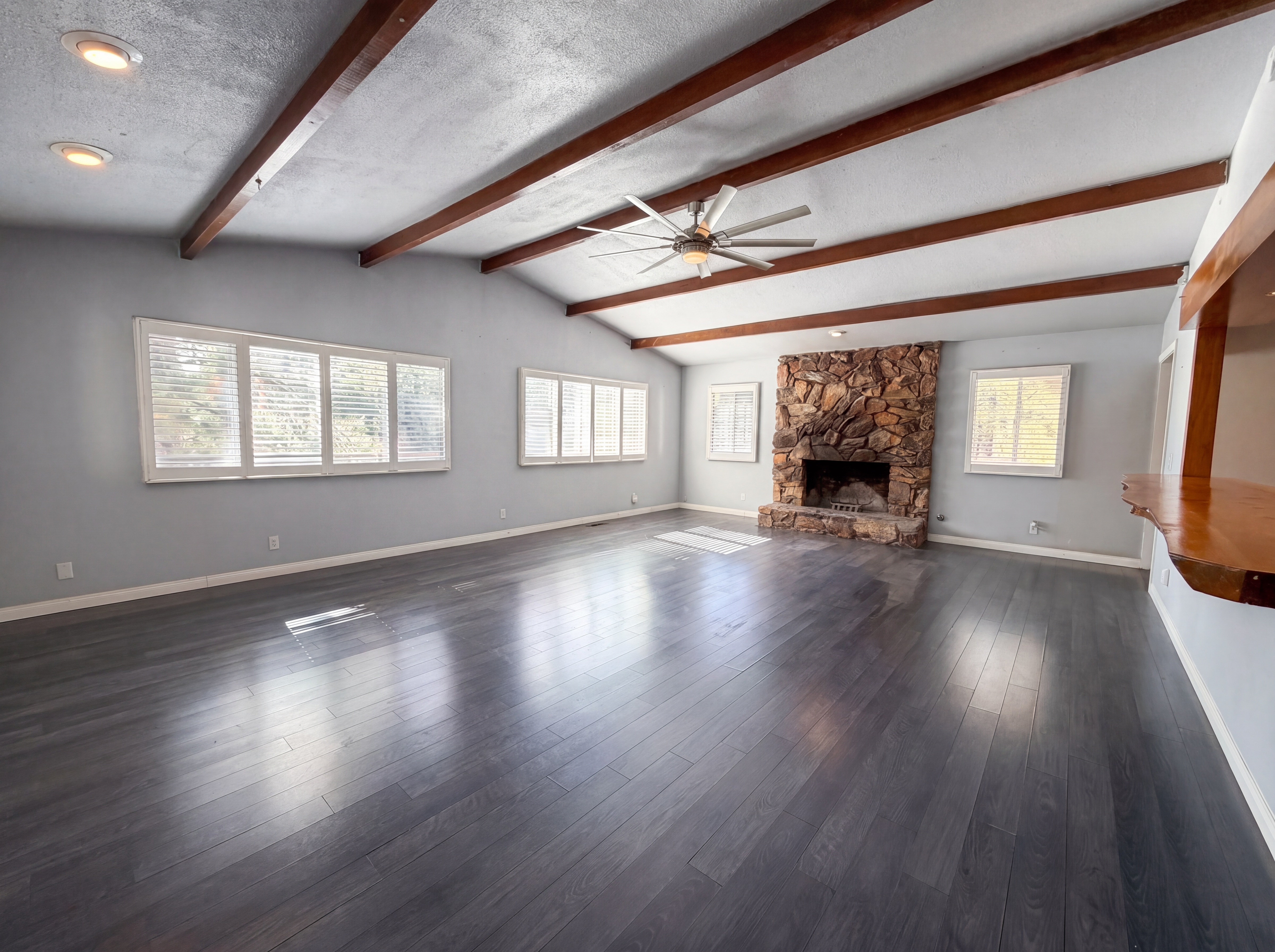 Photo 8 of 17 of 317 Wren Dr, Big Bear Lake, CA