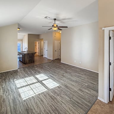 Property photo 3 of 1416 NW 129th Ter