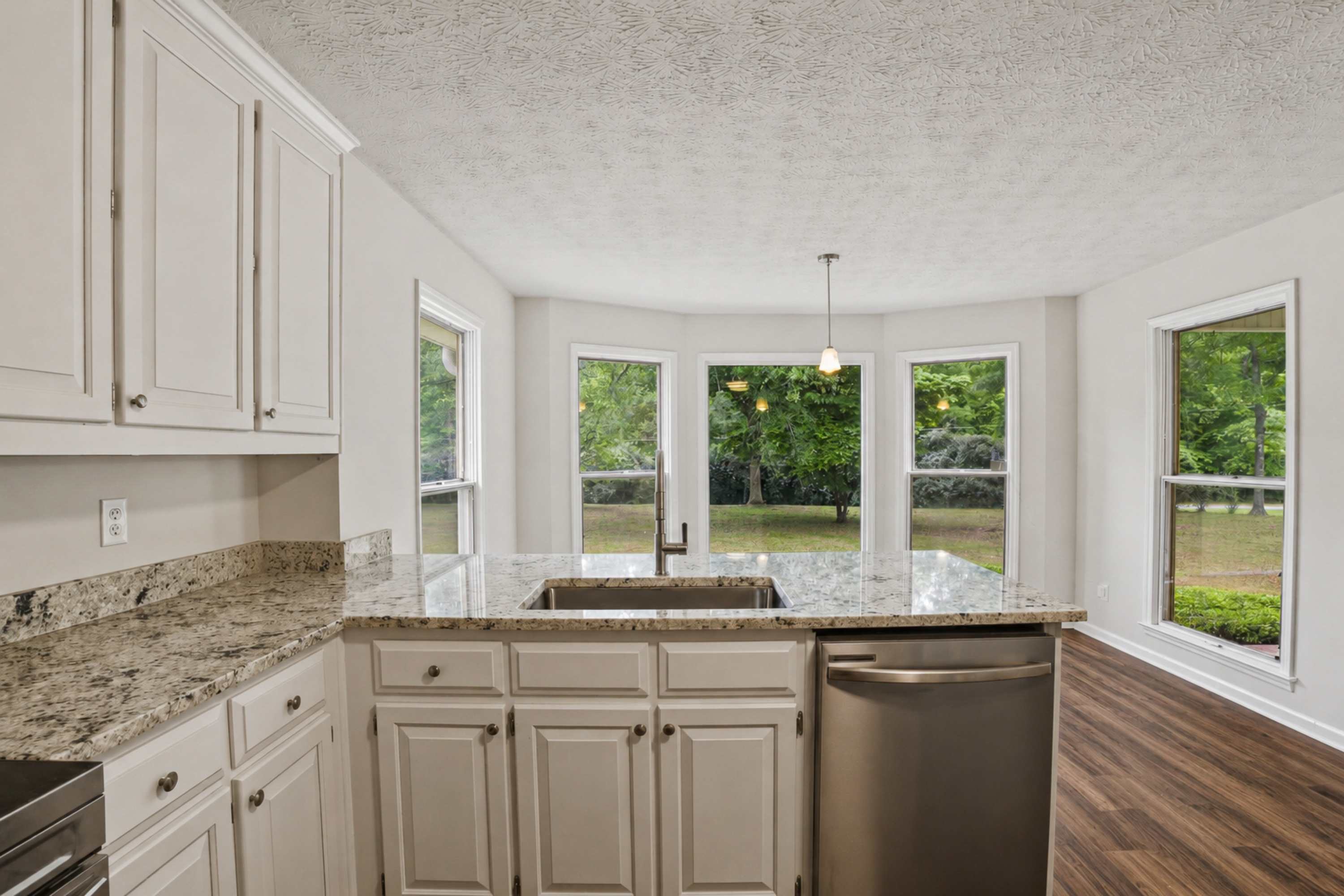 Photo 9 of 29 of 130 Seneca Pl, Fayetteville, GA